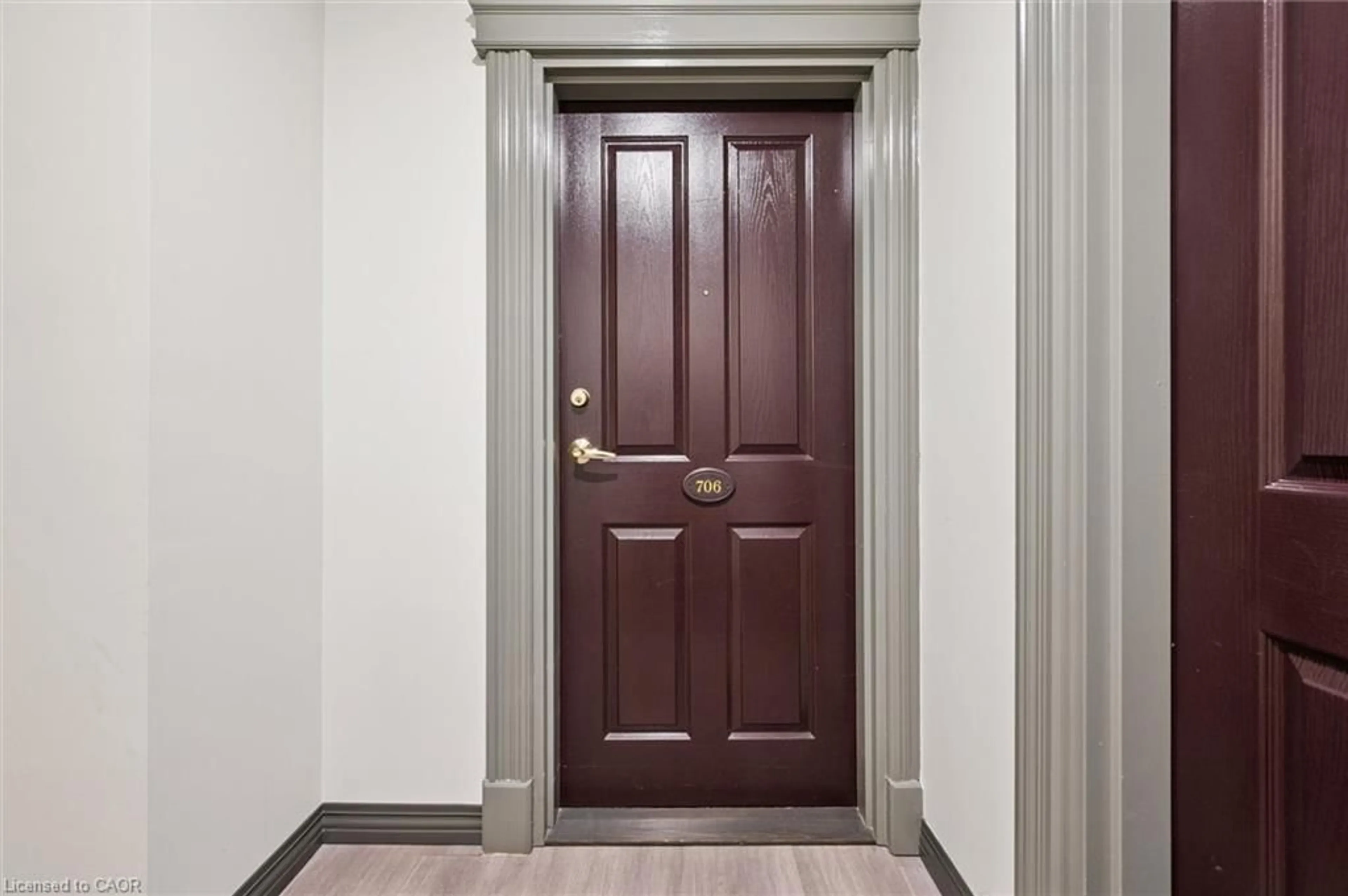 Indoor entryway for 255 Keats Way #706, Waterloo Ontario N2L 6N6