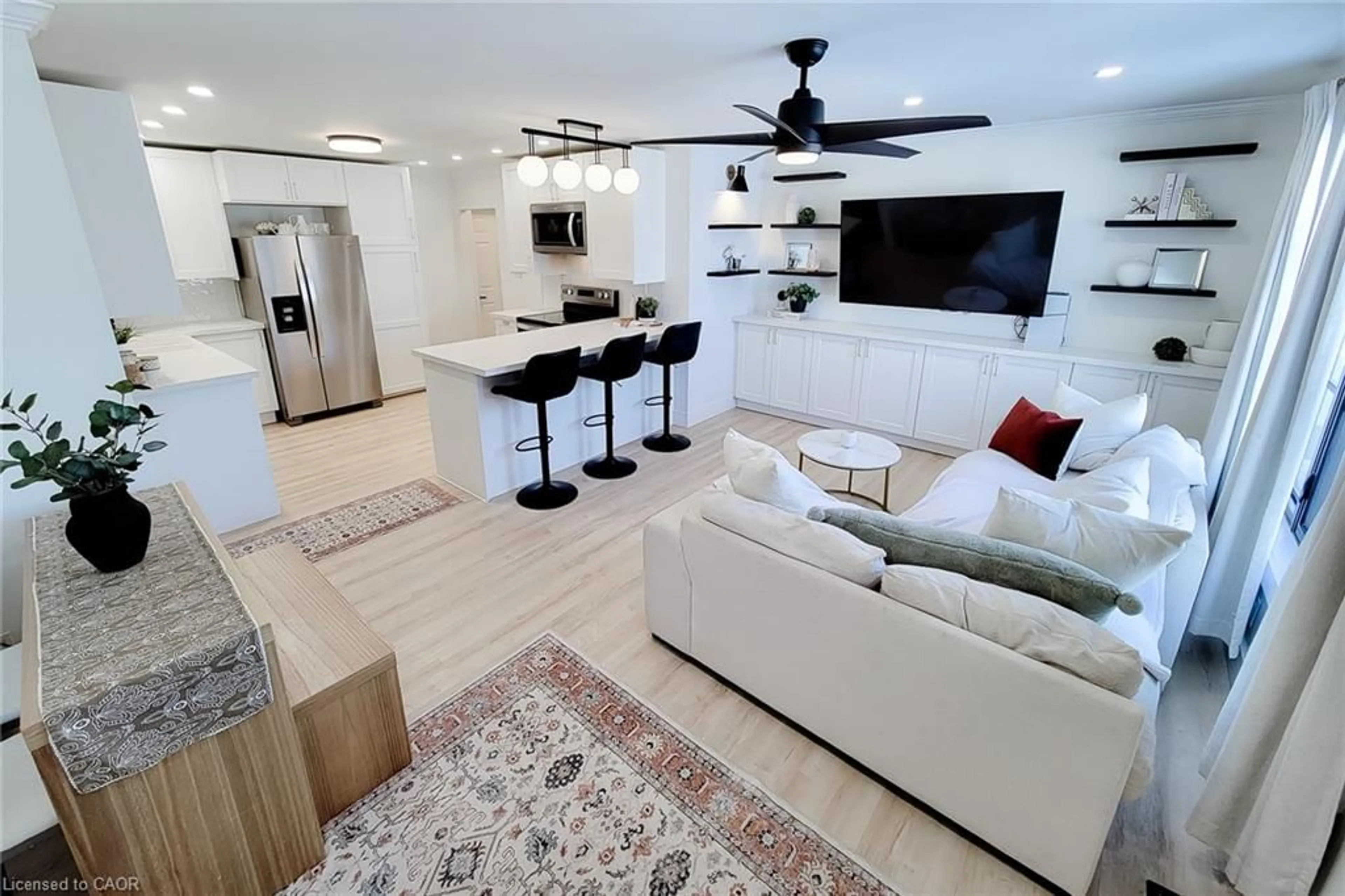 Unknown for 13 Unity Side Rd, Caledonia Ontario N3W 1Y1