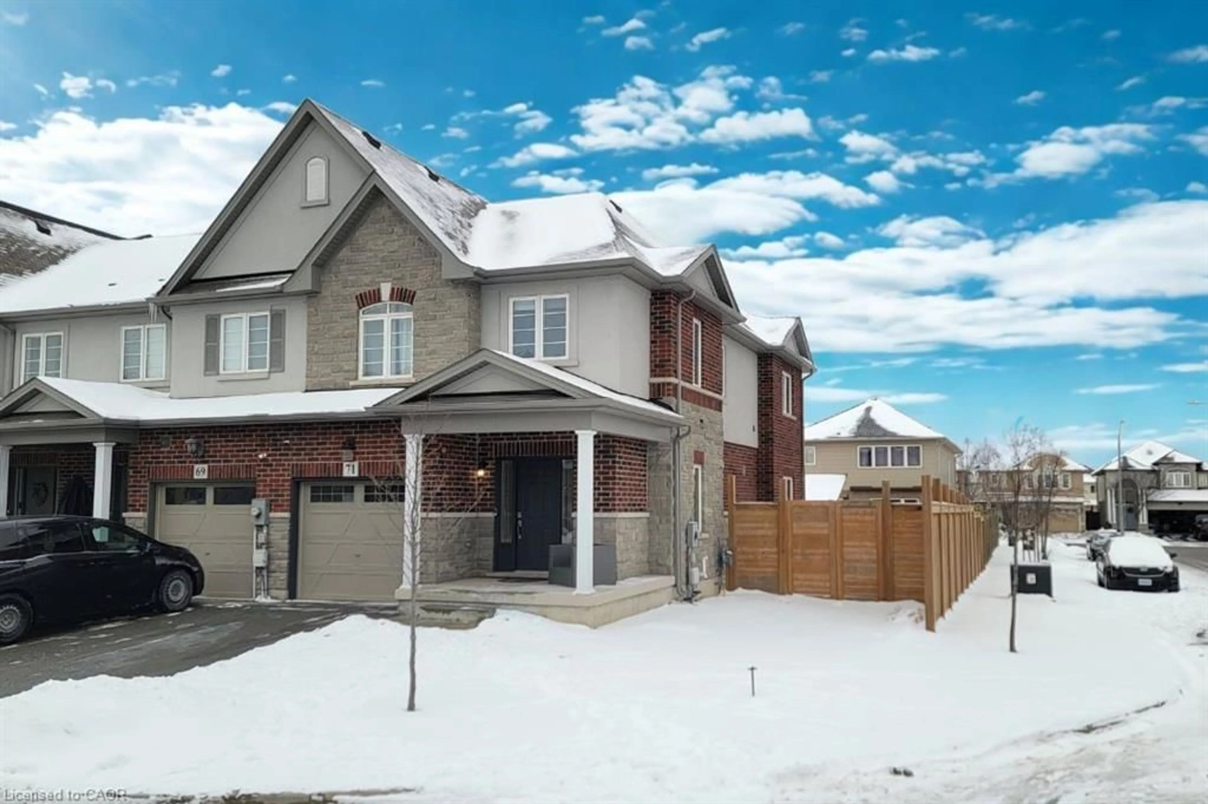 Home with brick exterior material, street for 71 Bradbury Rd, Stoney Creek Ontario L8J 0E4