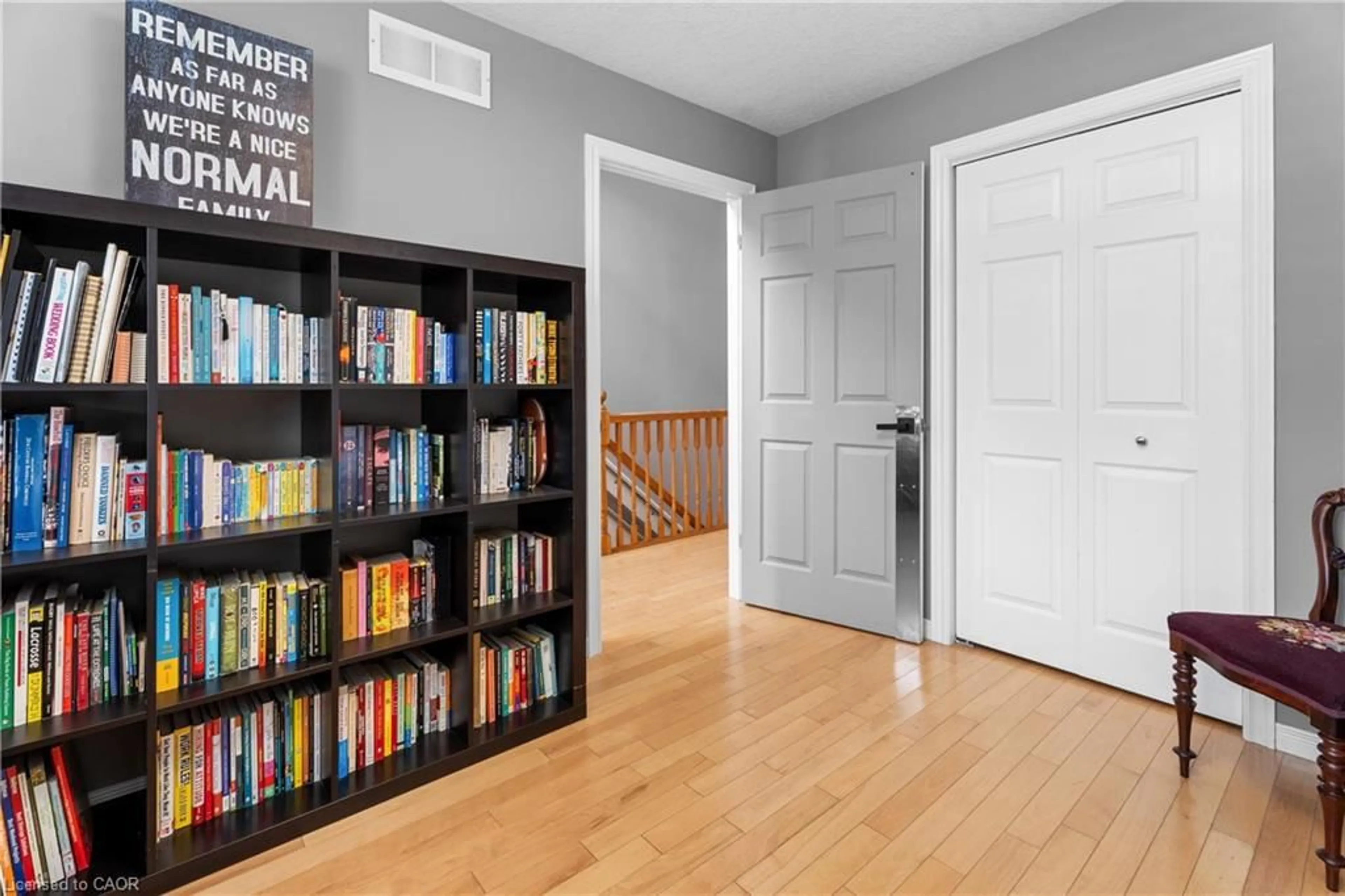 Indoor entryway for 27 Miller St, Guelph Ontario N1L 1P2