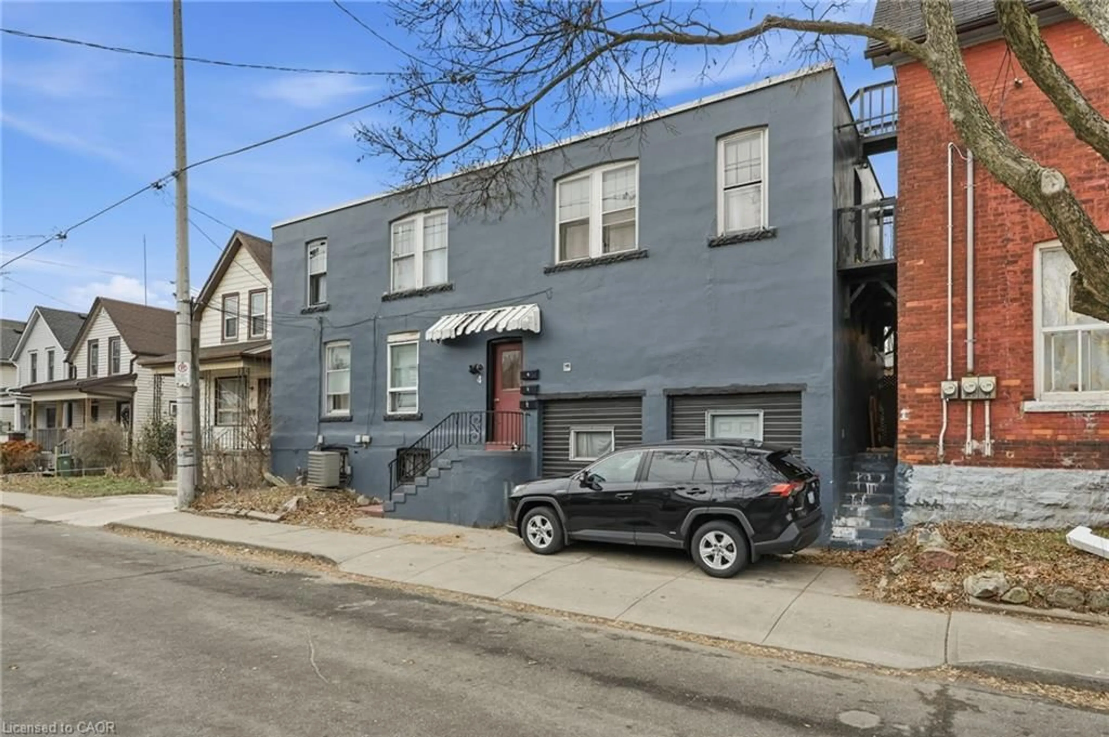 Home with brick exterior material, street for 4 Rosemont Ave, Hamilton Ontario L8L 6M4