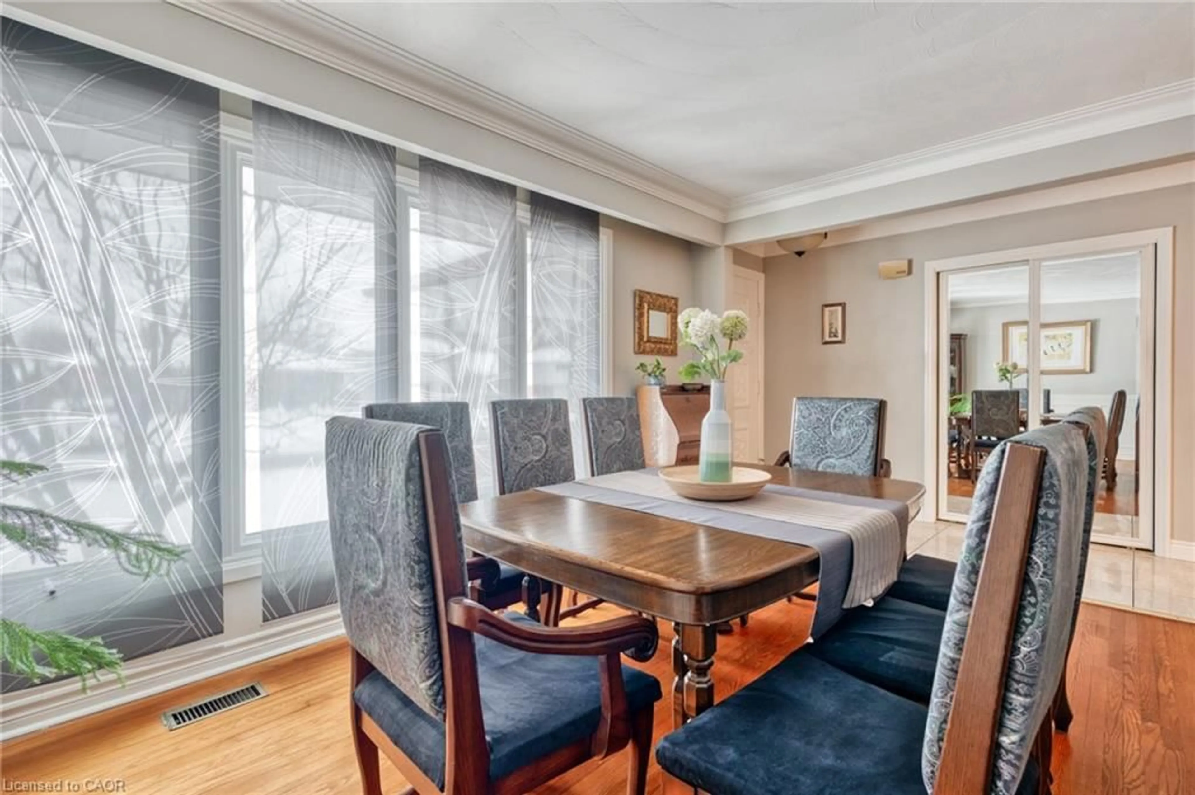 Dining room, unknown for 162 Bendamere Ave, Hamilton Ontario L9C 1N5