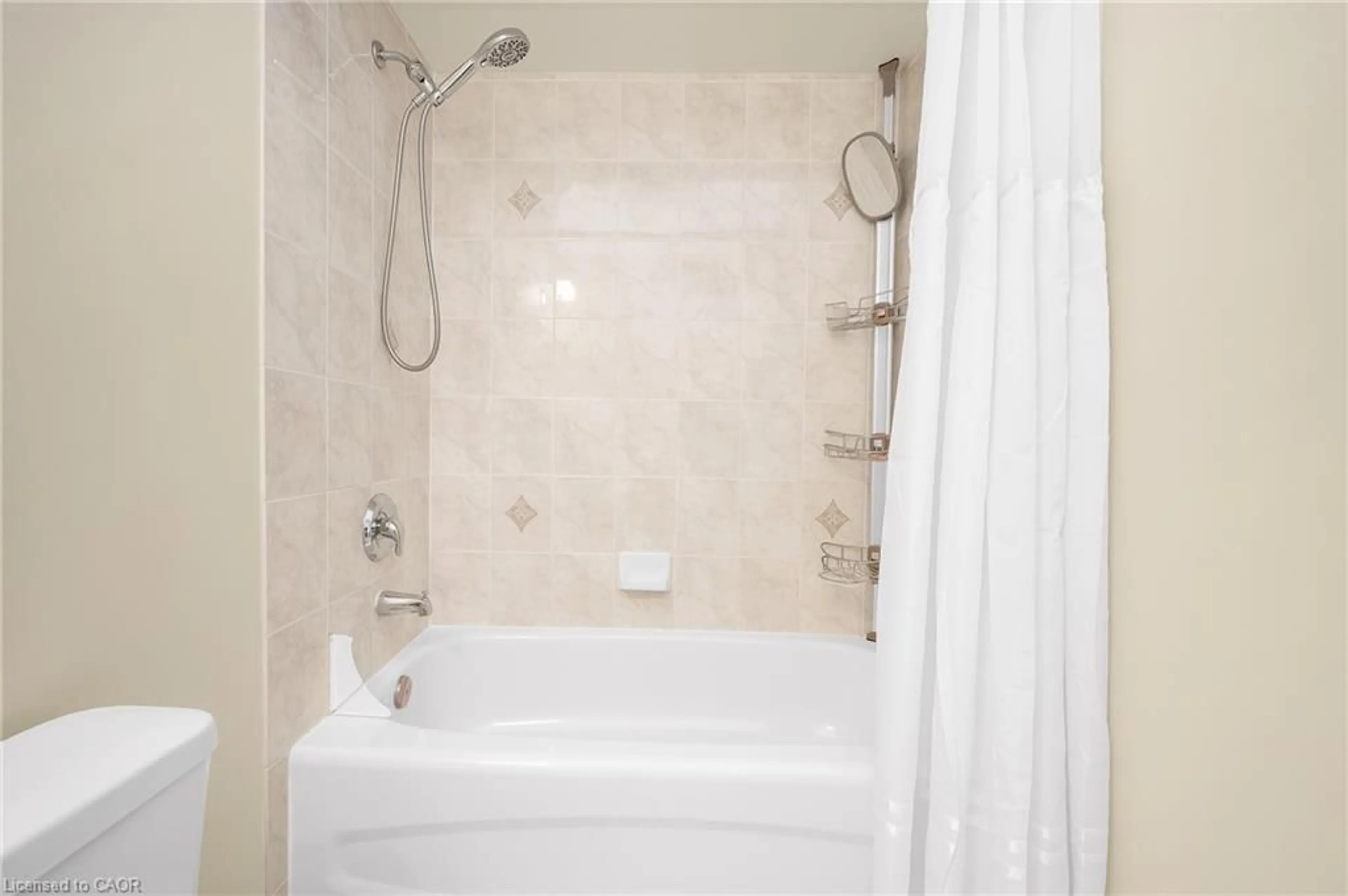 Standard bathroom, ceramic/tile floor for 3897 Quiet Creek Dr, Mississauga Ontario L5M 8B5