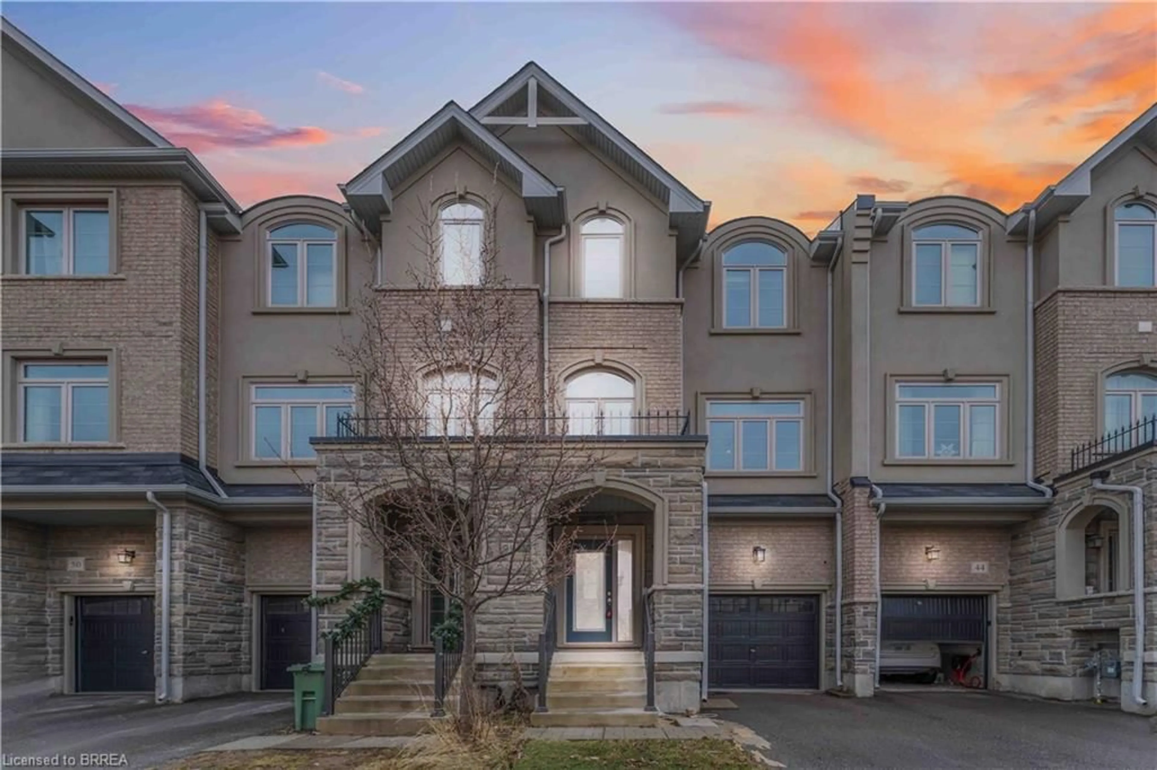 Home with brick exterior material, street for 46 Borers Creek Cir, Waterdown Ontario L8B 1W3