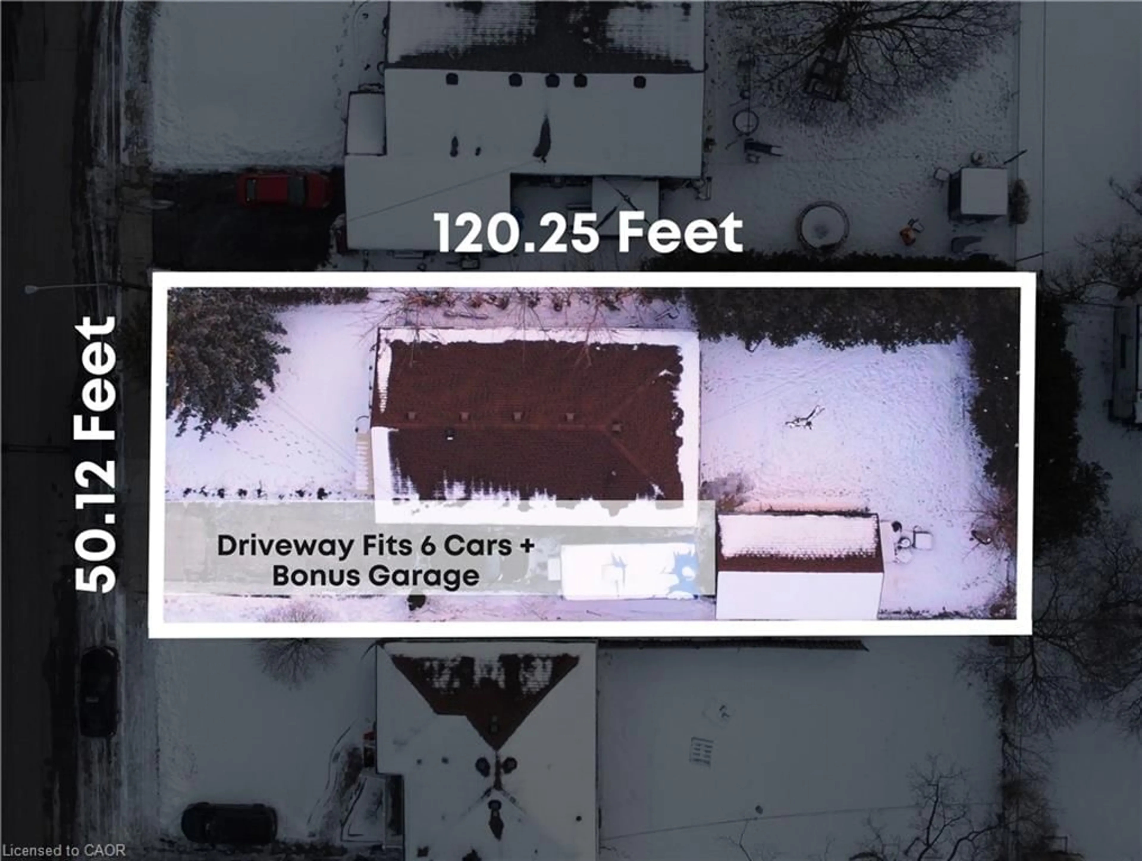A pic from outside/outdoor area/front of a property/back of a property/a pic from drone, street for 208 West 19th St, Hamilton Ontario L9C 4J2