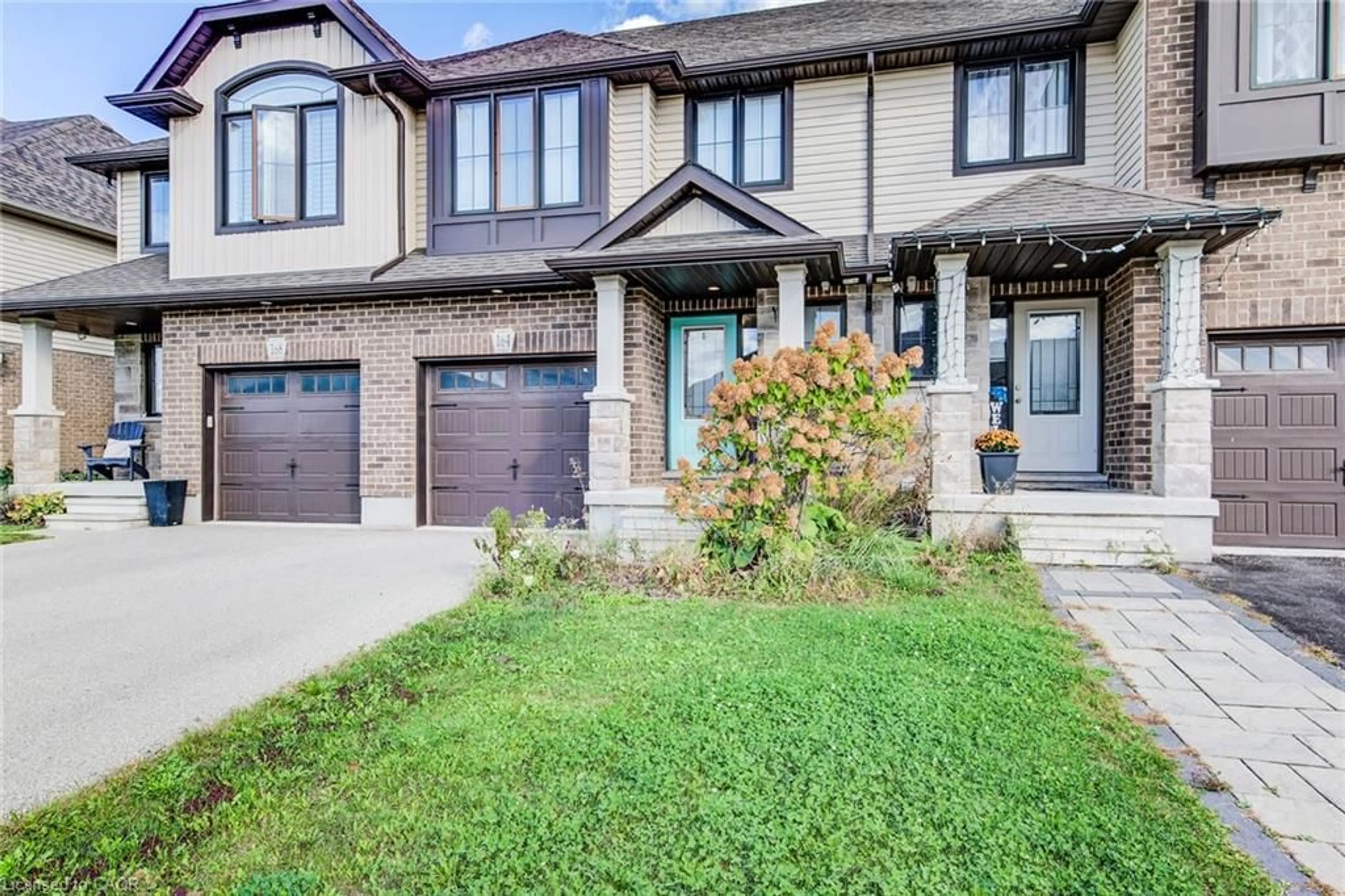 Home with brick exterior material, street for 164 William St, Elmira Ontario N3B 0C2