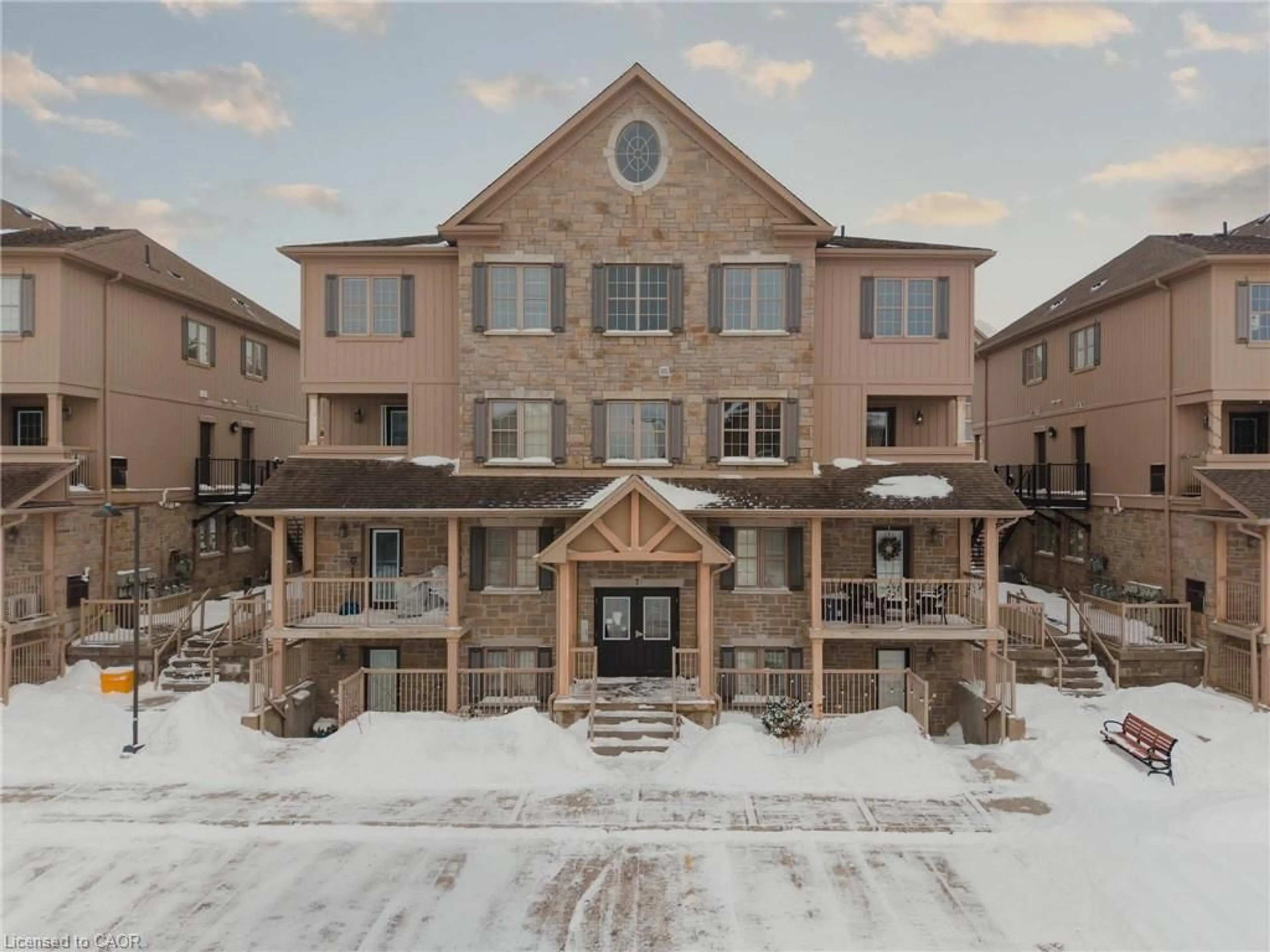 Unknown for 1460 Highland Rd #7K, Kitchener Ontario N2N 0B7