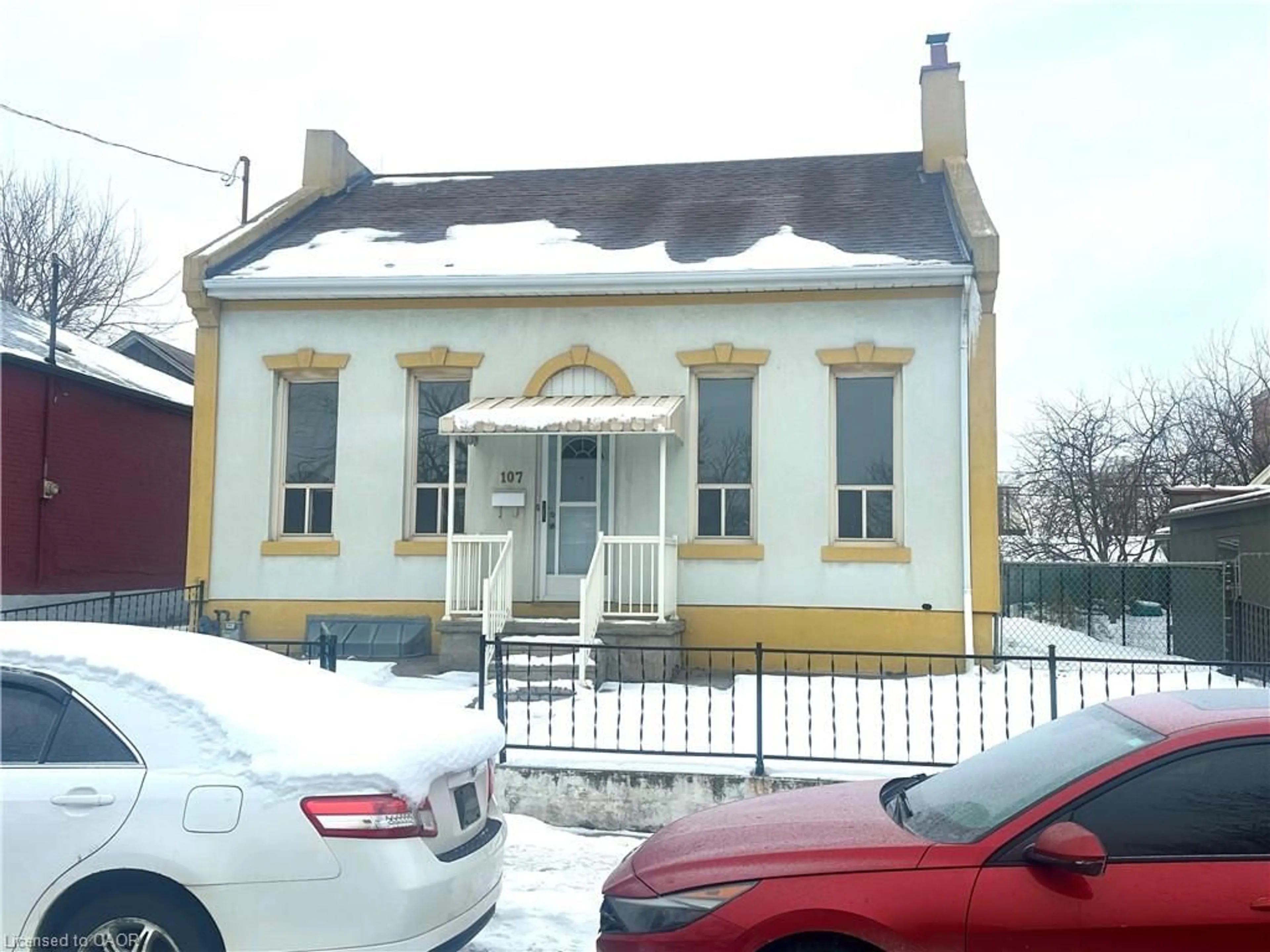 Unknown for 107 Cathcart St, Hamilton Ontario L8L 5A1