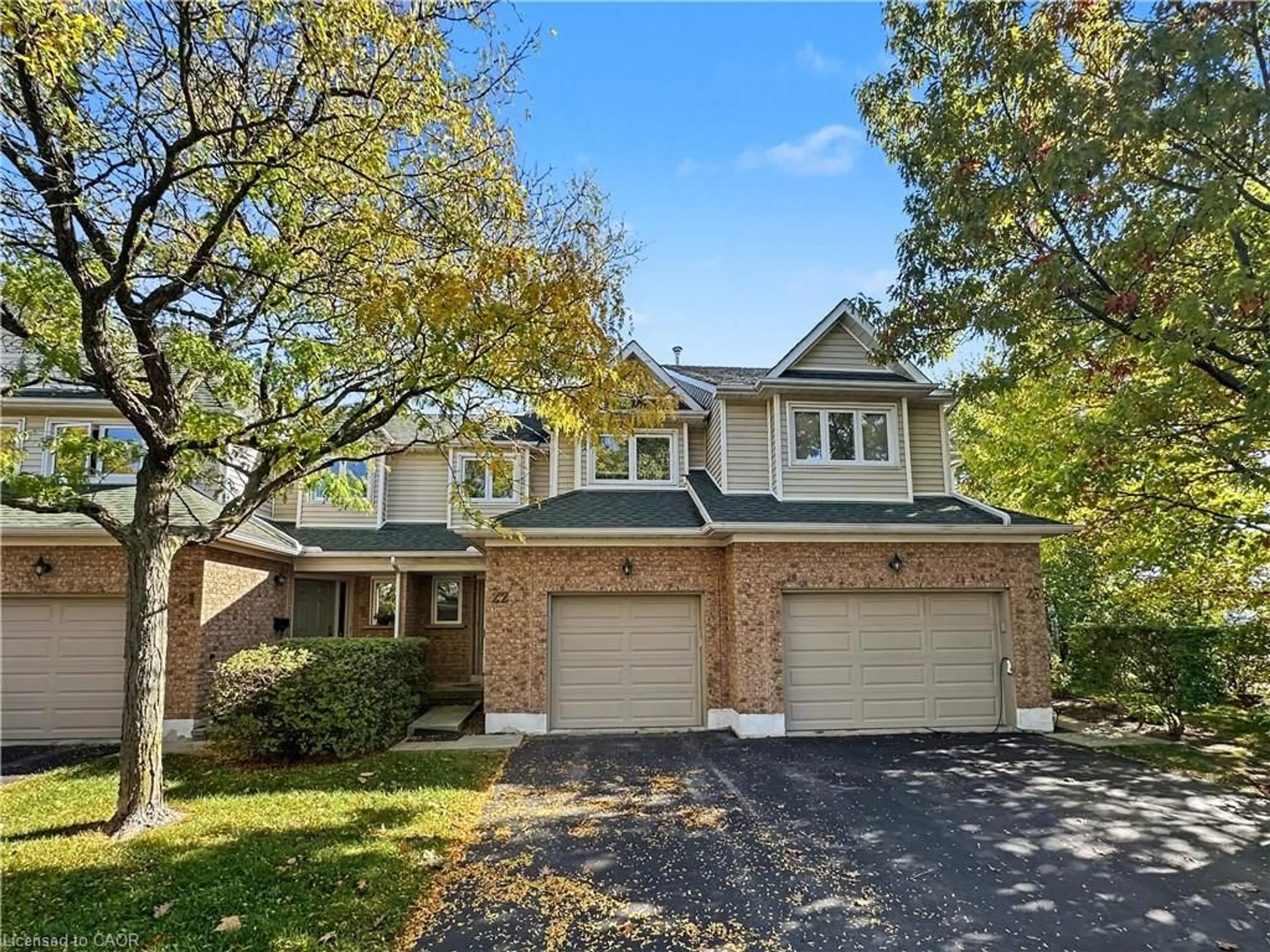 Home with brick exterior material, street for 2215 Cleaver Ave, Burlington Ontario L7M 4C5