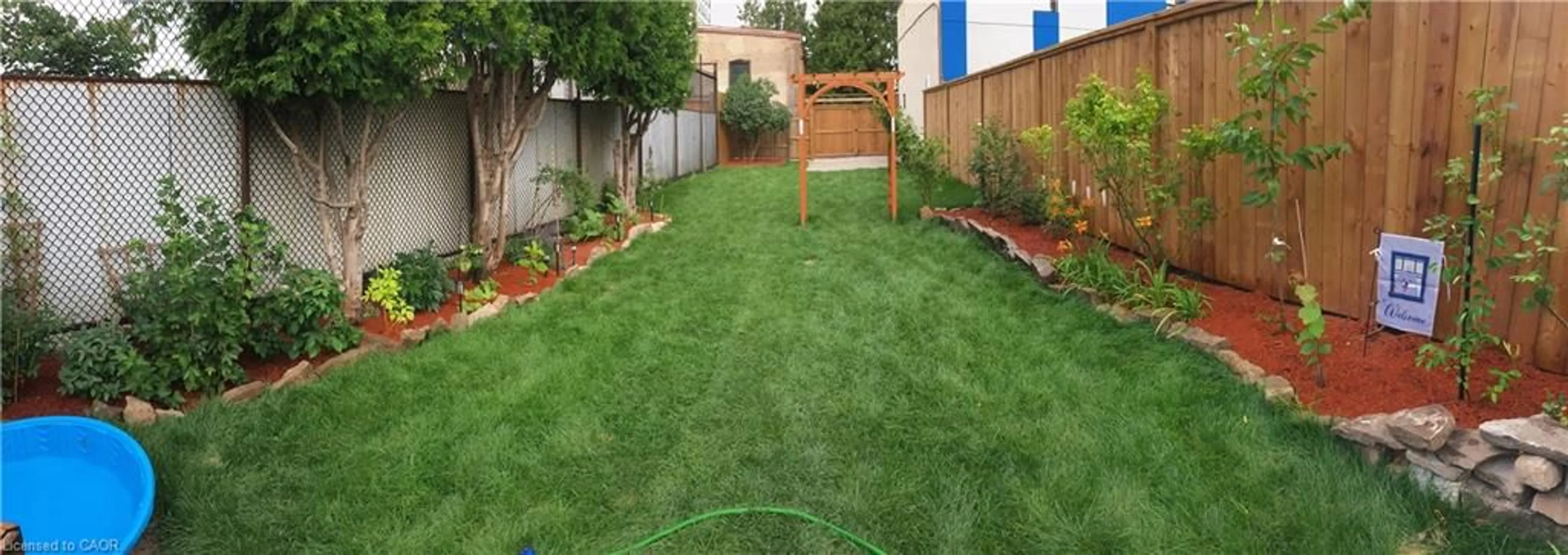 Patio, street for 132 Ferguson Ave, Hamilton Ontario L8R 1L7