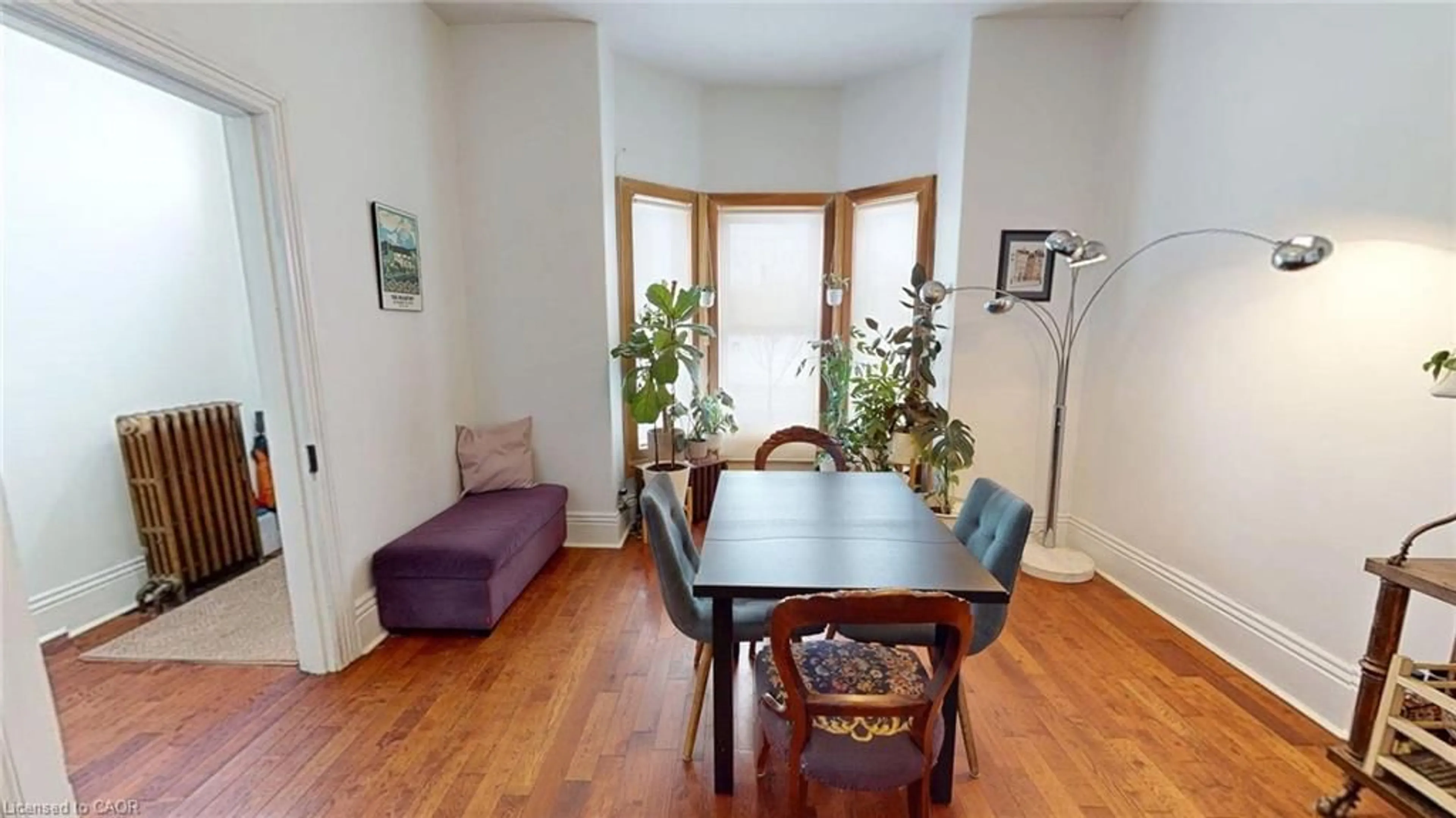 Dining room, wood/laminate floor for 132 Ferguson Ave, Hamilton Ontario L8R 1L7