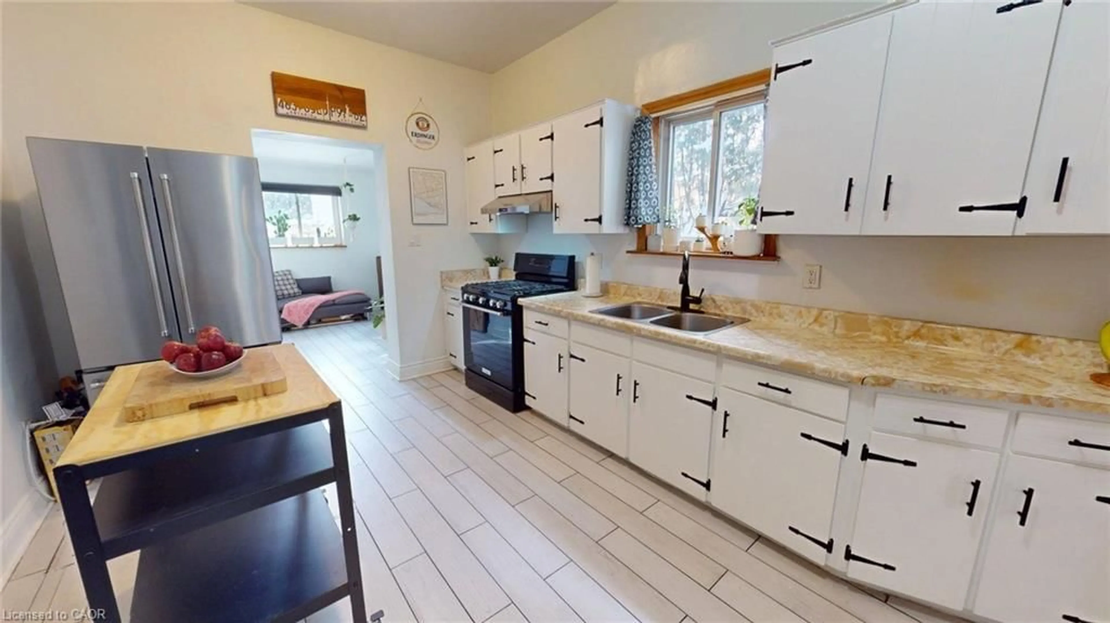 Unknown for 132 Ferguson Ave, Hamilton Ontario L8R 1L7