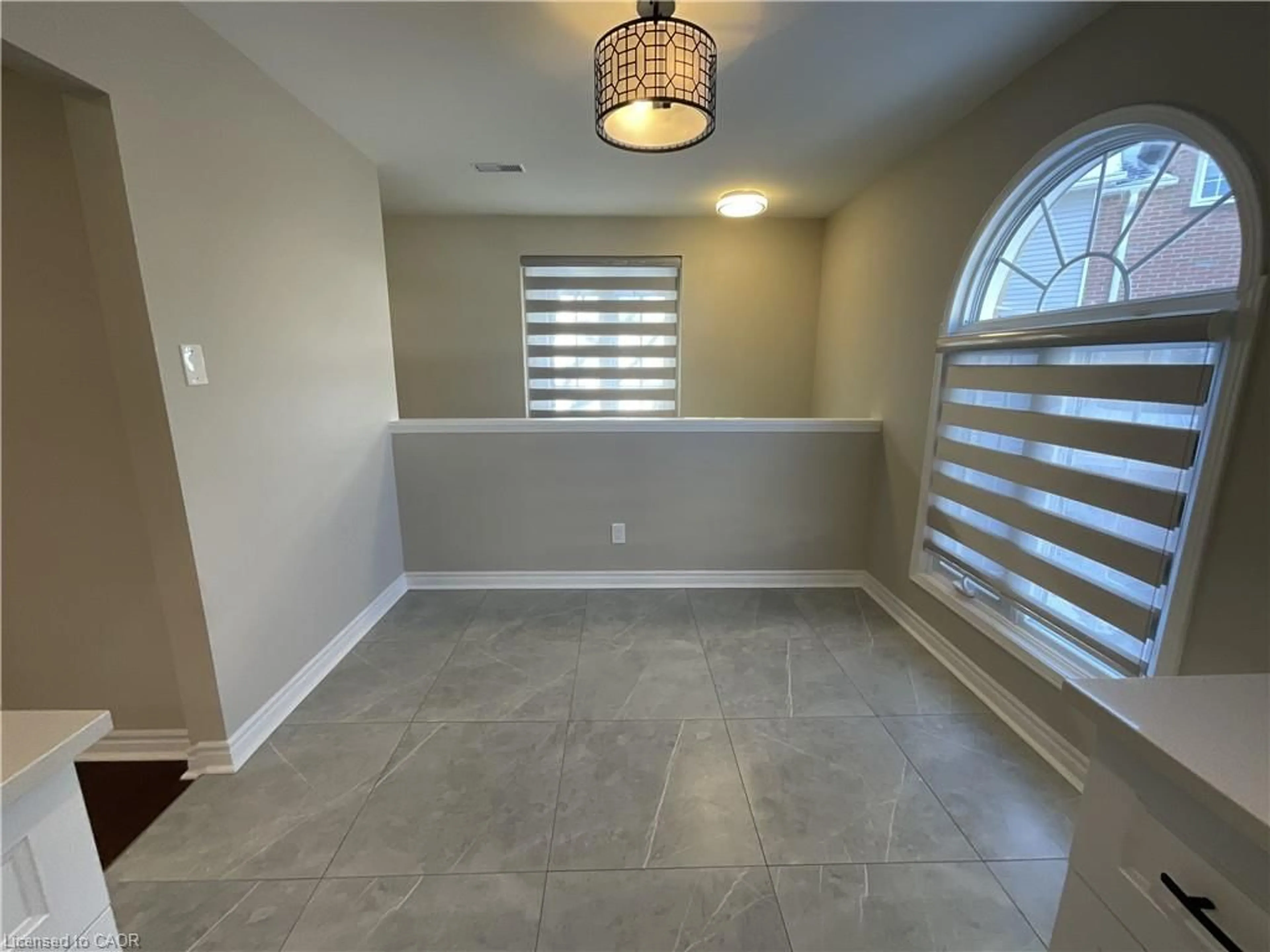 A pic of a room for 2110 Cleaver Ave #244, Burlington Ontario L7M 3Z3