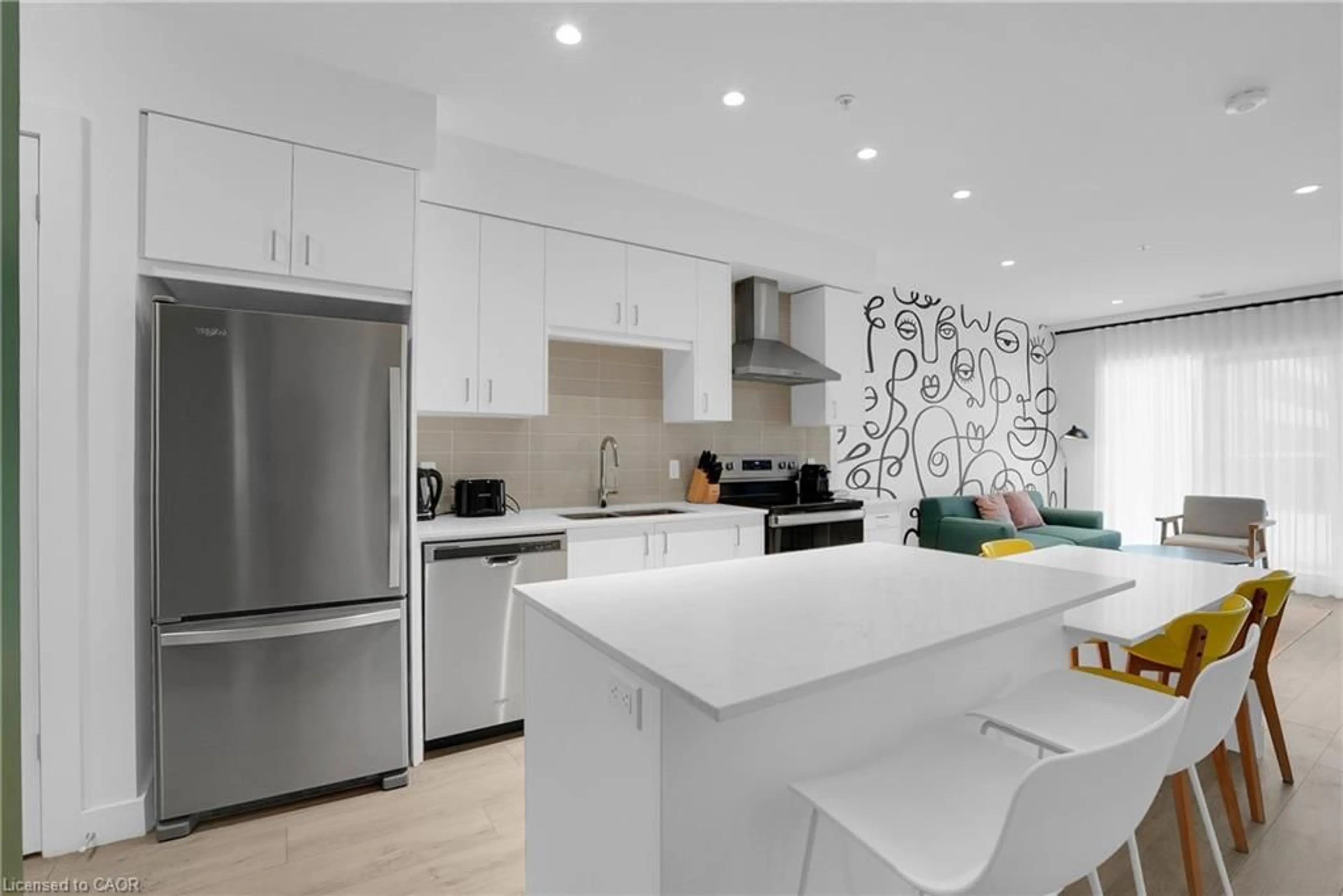 Contemporary kitchen, unknown for 15 Glebe St #605, Cambridge Ontario N1S 2L8