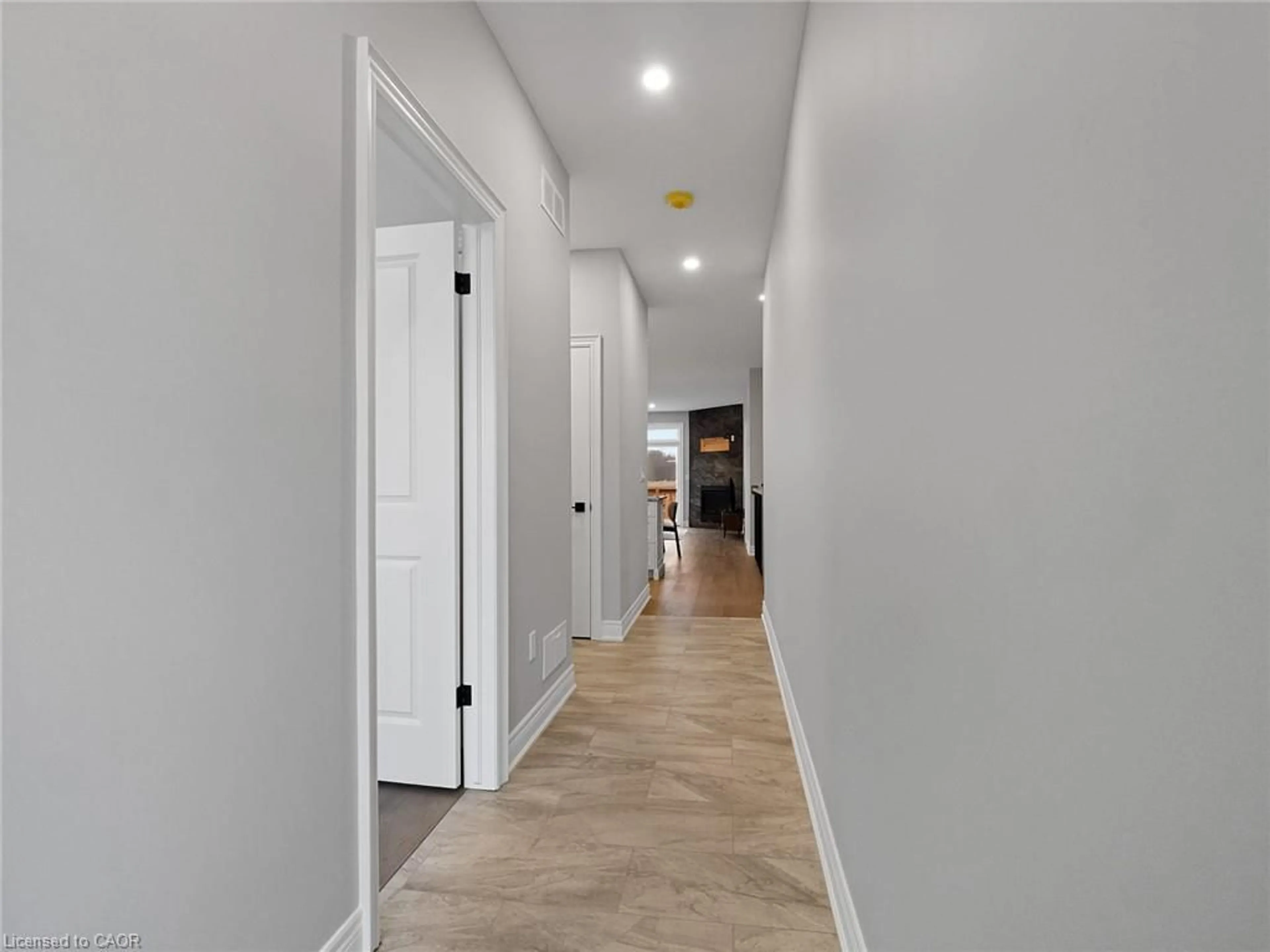 Unknown for 15 Austin Dr, Welland Ontario L3B 5N8