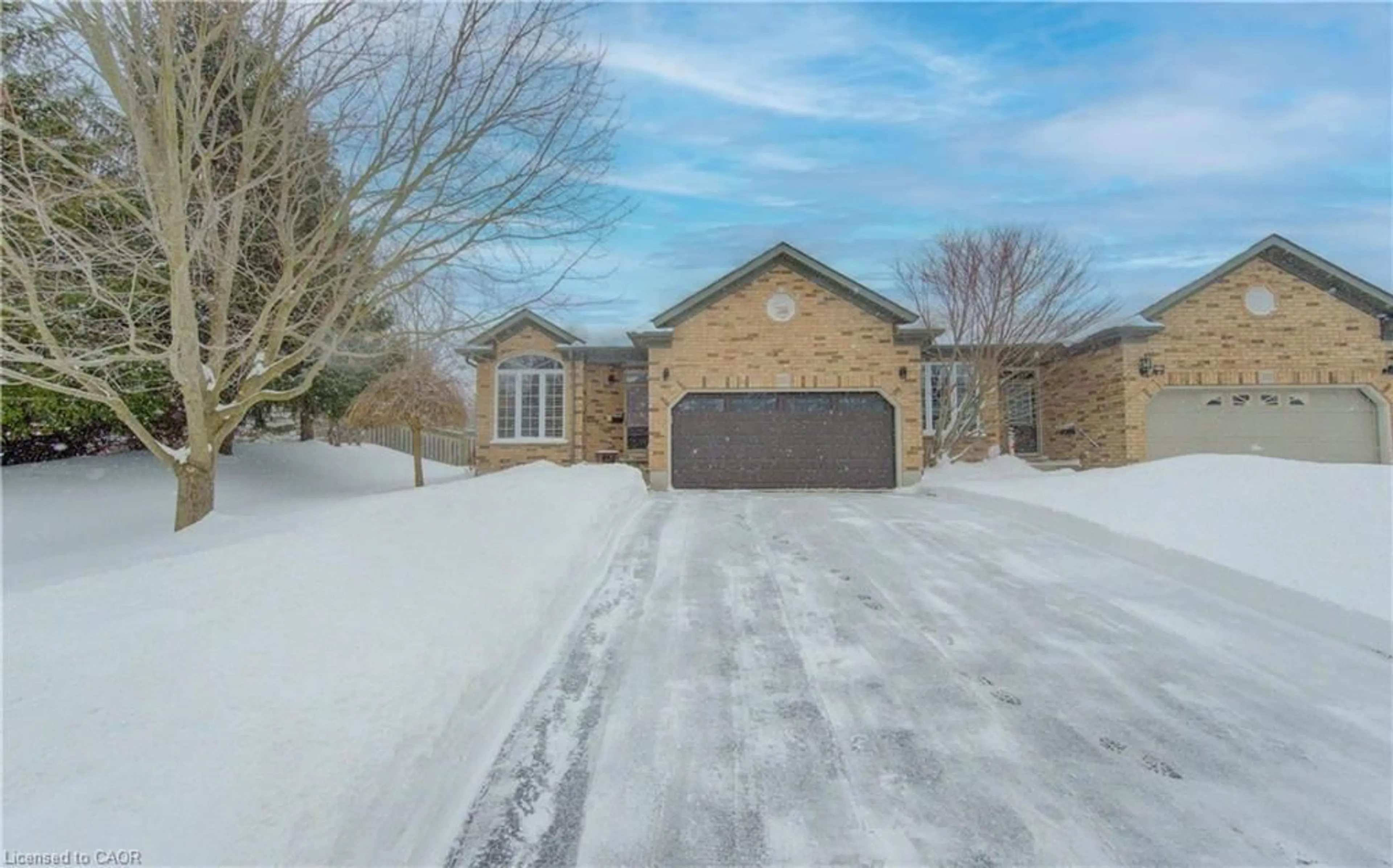 Home with brick exterior material, street for 200 Dearborn Blvd, Waterloo Ontario N2J 4Y3