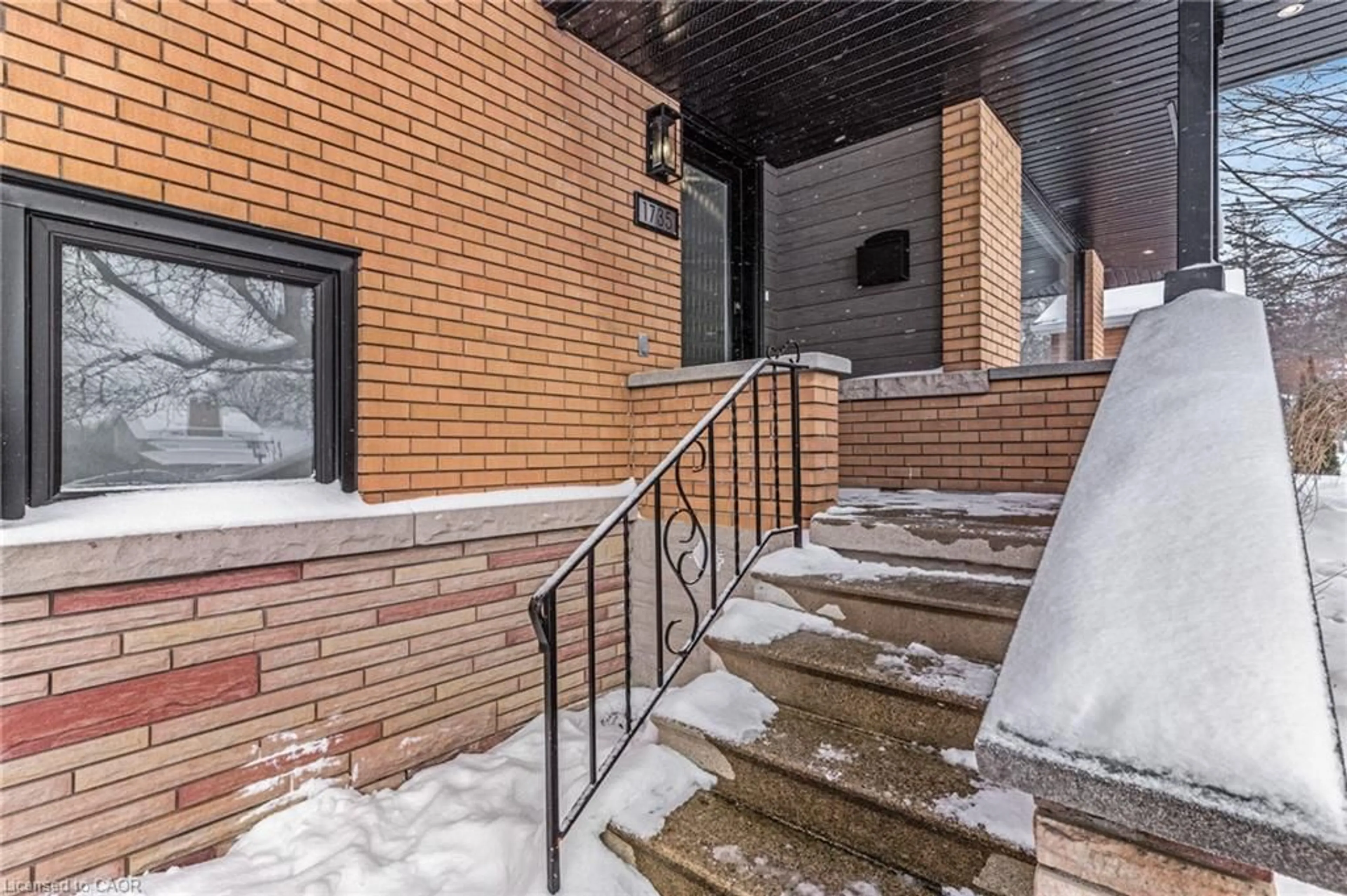 Unknown for 1735 Queenston Rd, Cambridge Ontario N3H 3M3