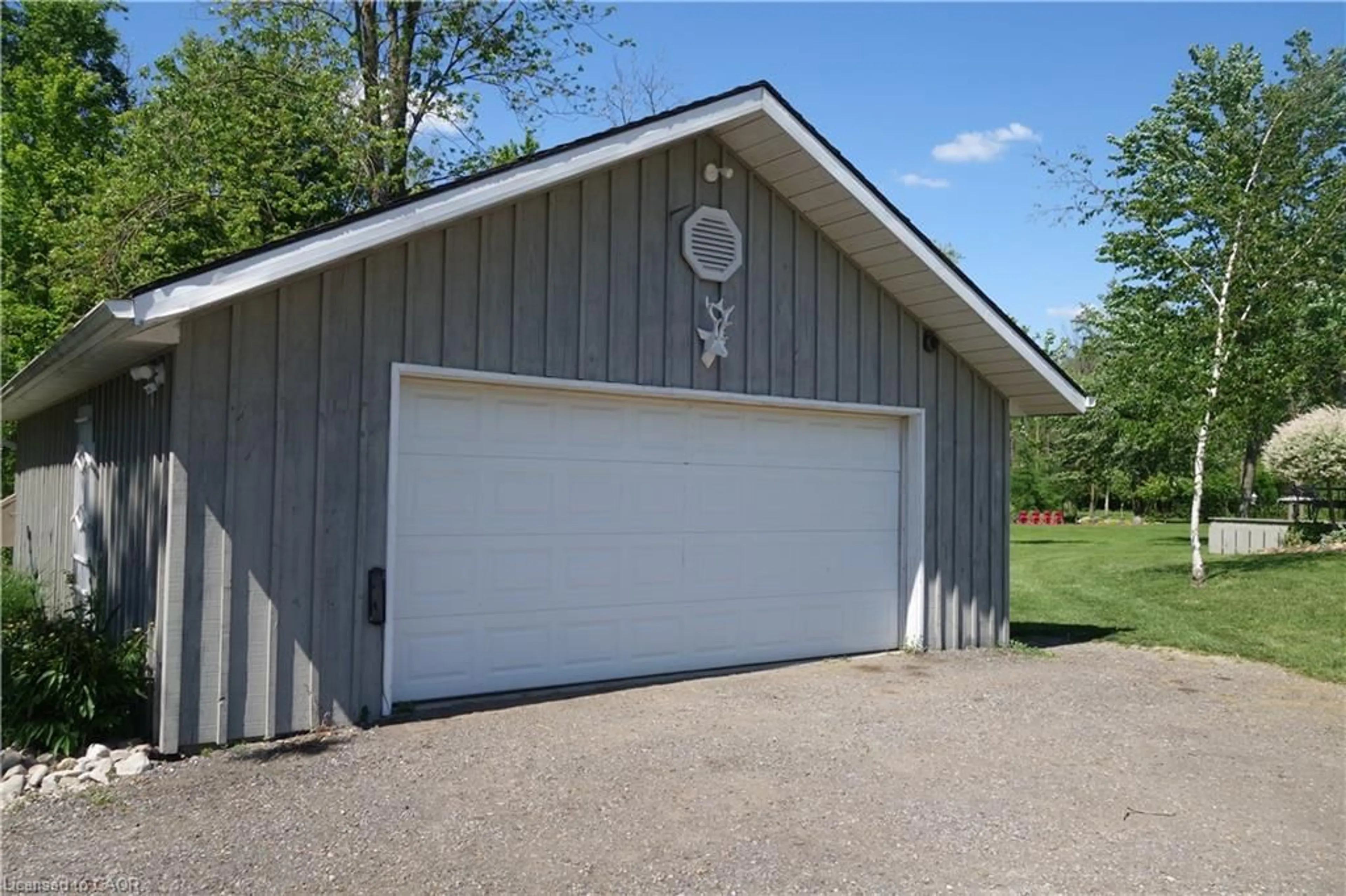 Indoor garage for 2698 Line 47, Gads Hill Ontario N0K 1J0