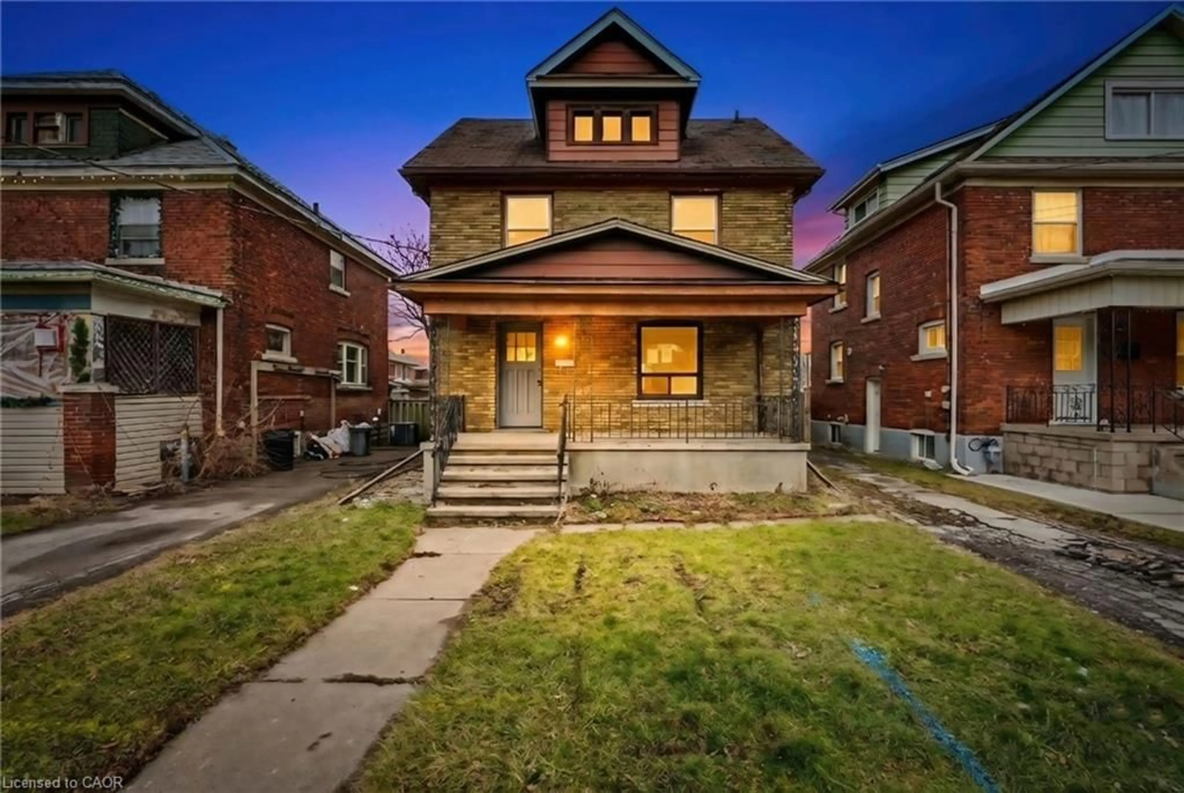 Home with brick exterior material, street for 4824 Fourth Ave, Niagara Falls Ontario L2E 4P1