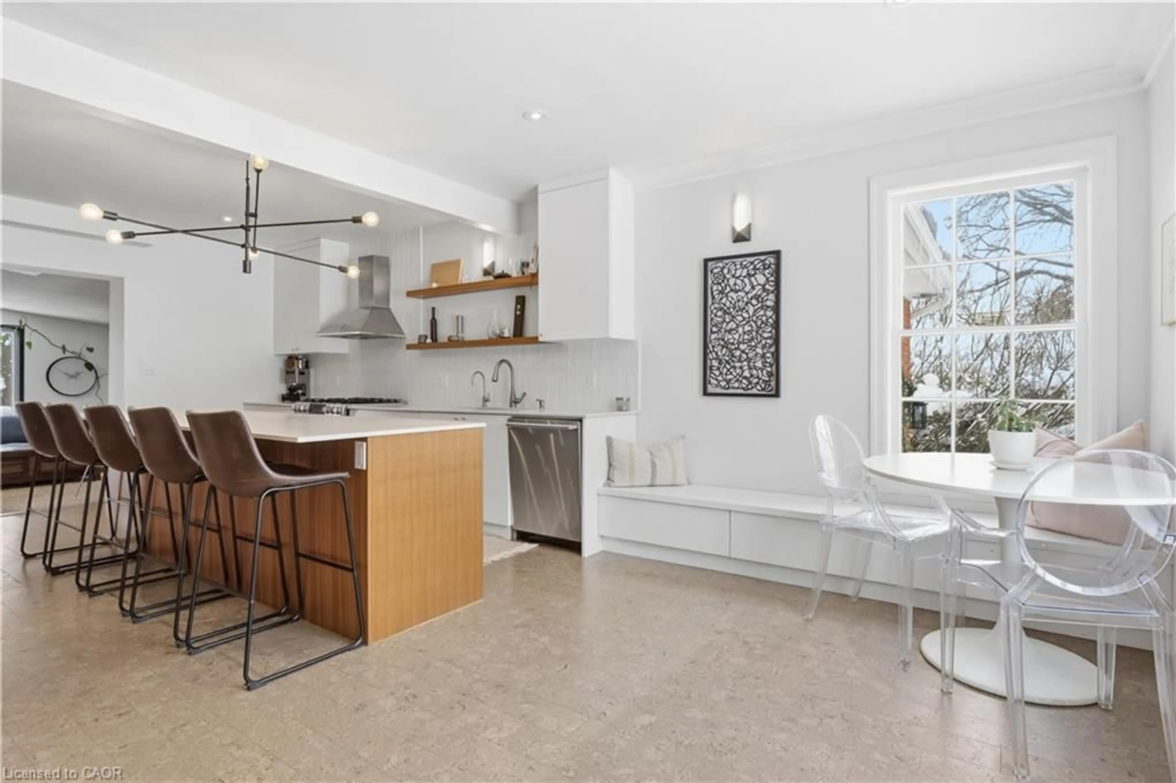 Open concept kitchen, ceramic/tile floor for 115 Roslin Ave, Waterloo Ontario N2L 2H3