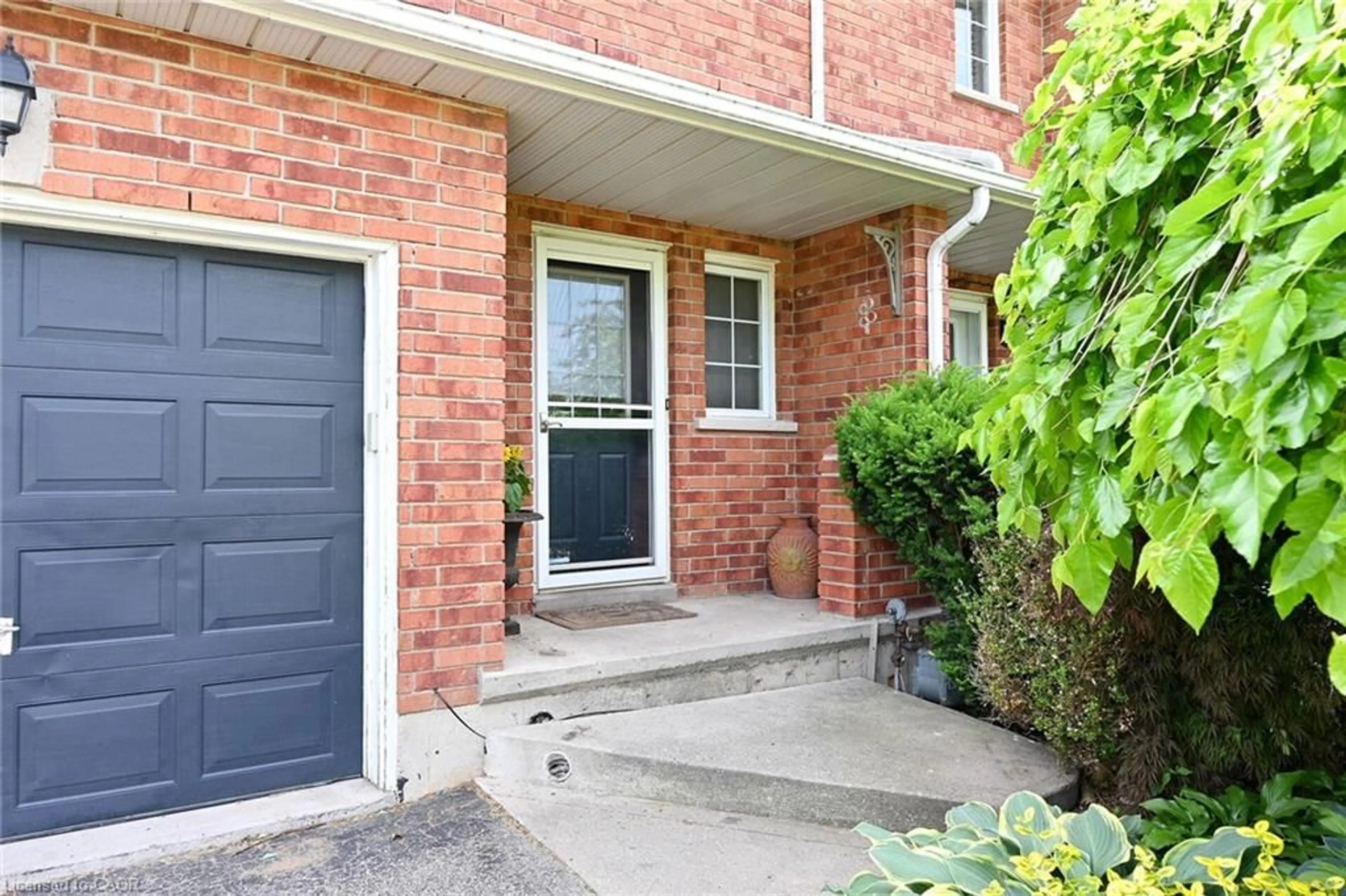 Unknown for 67 Pinewoods Dr, Stoney Creek Ontario L8J 2T6