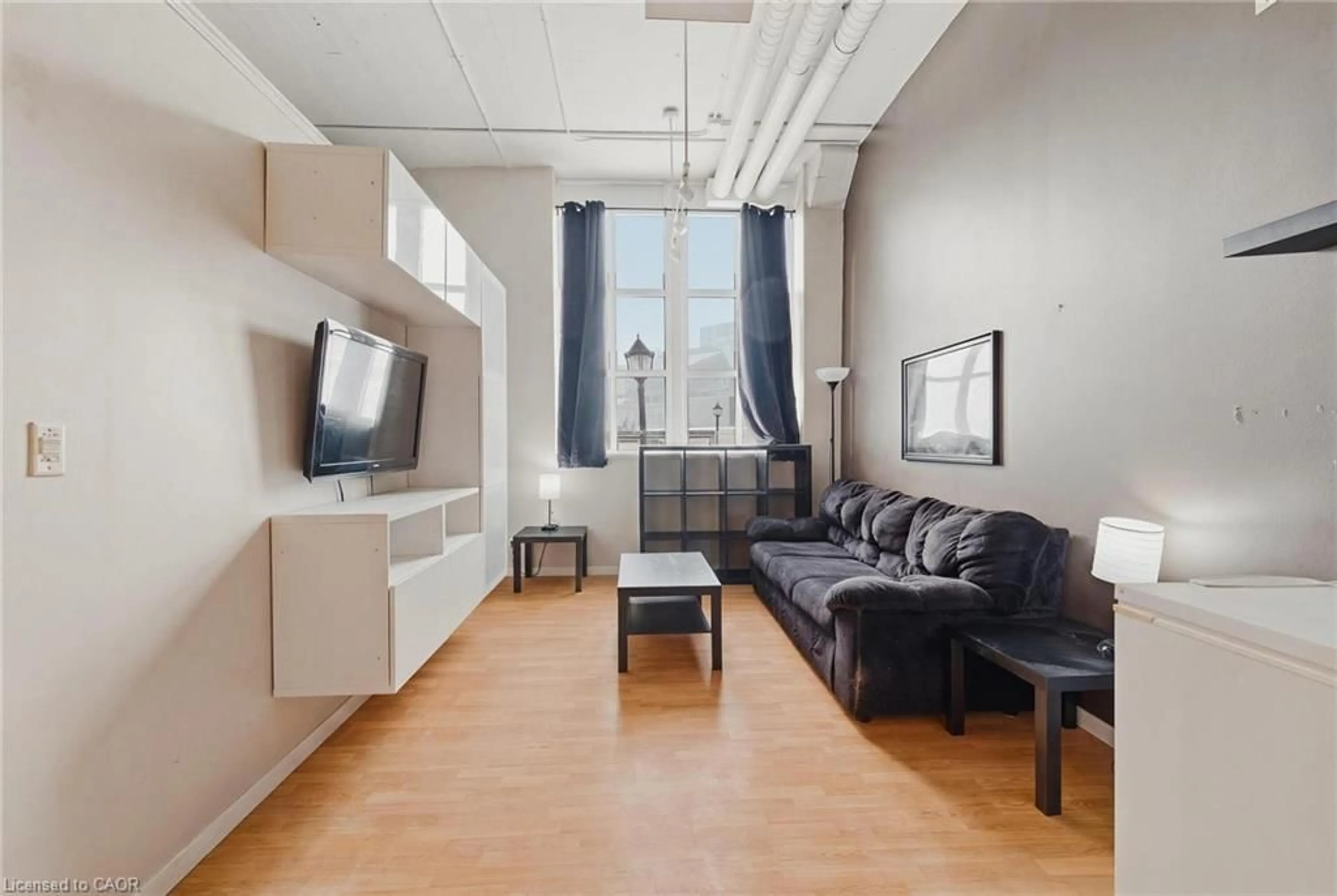 Living room with furniture, unknown for 410 King St #124, Kitchener Ontario N2G 1C3