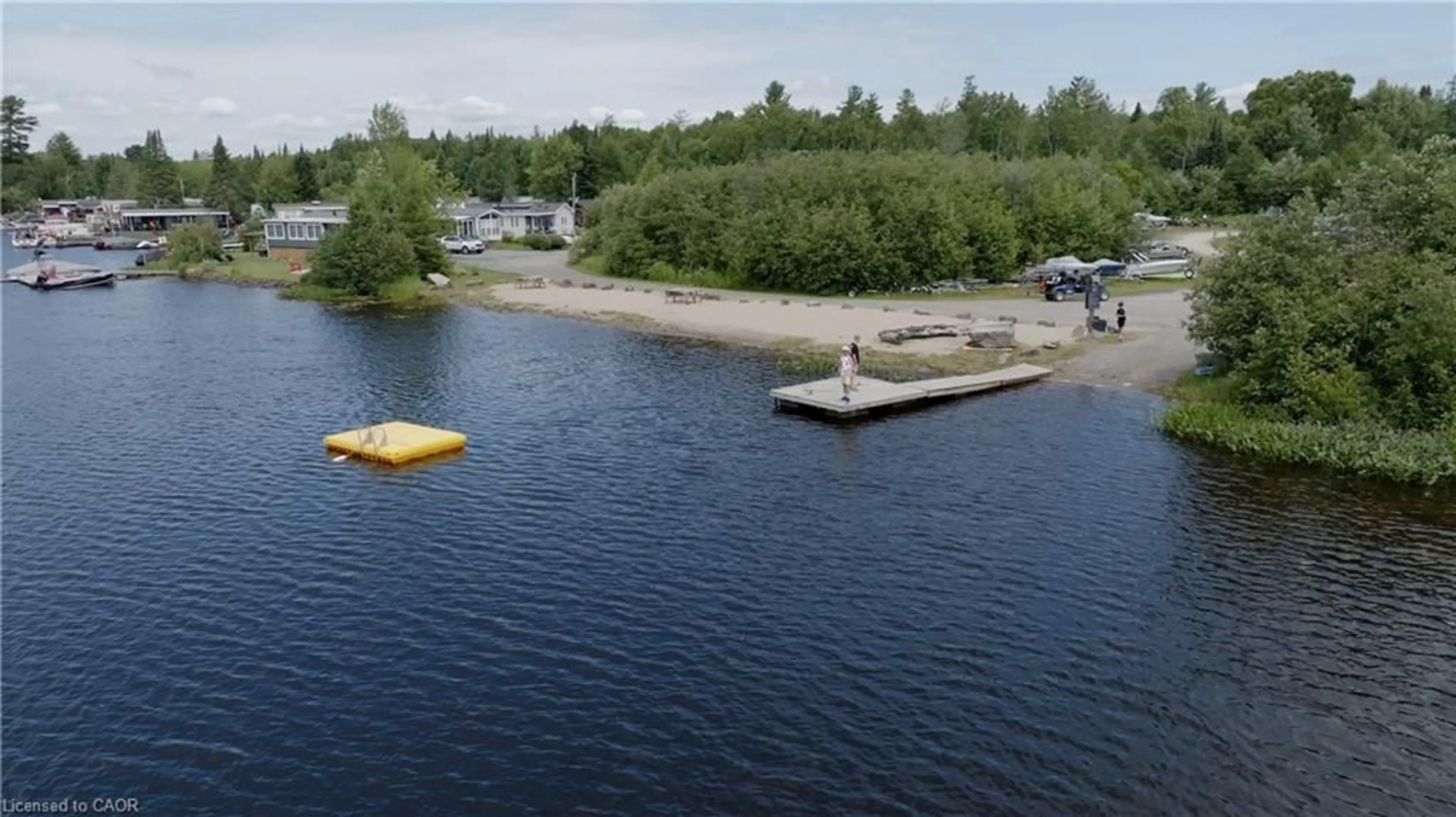 Unknown for 85 Hutchinson Beach Rd #B56, Huntsville Ontario P1H 1N4