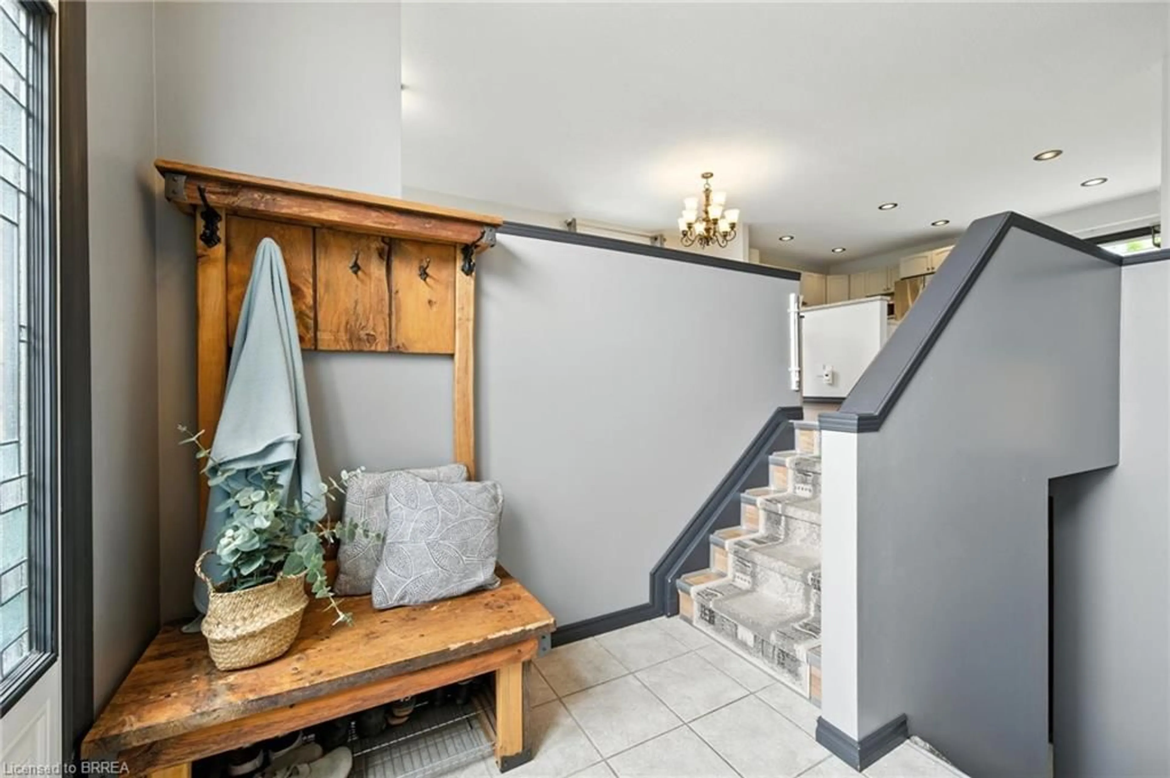 Unknown for 63 Court Dr, Paris Ontario N3L 4C1