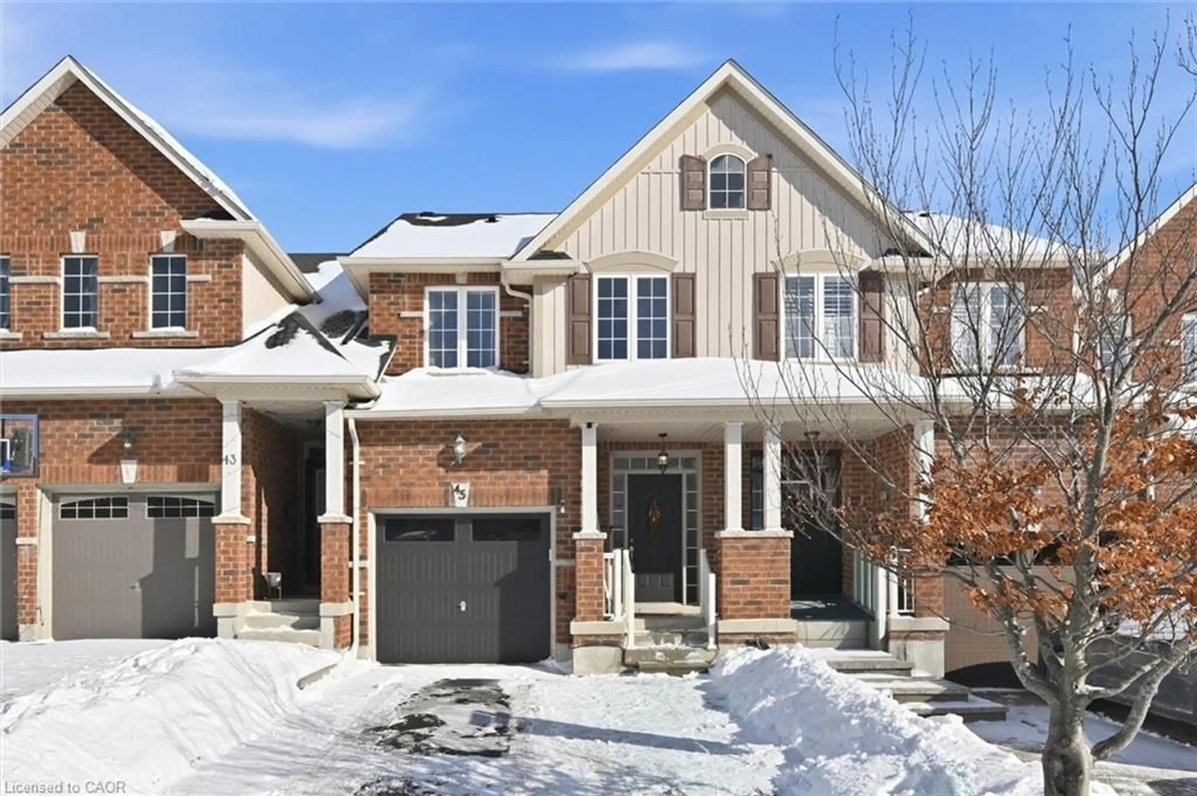 Home with brick exterior material, street for 45 Browview Dr, Waterdown Ontario L0R 2H0