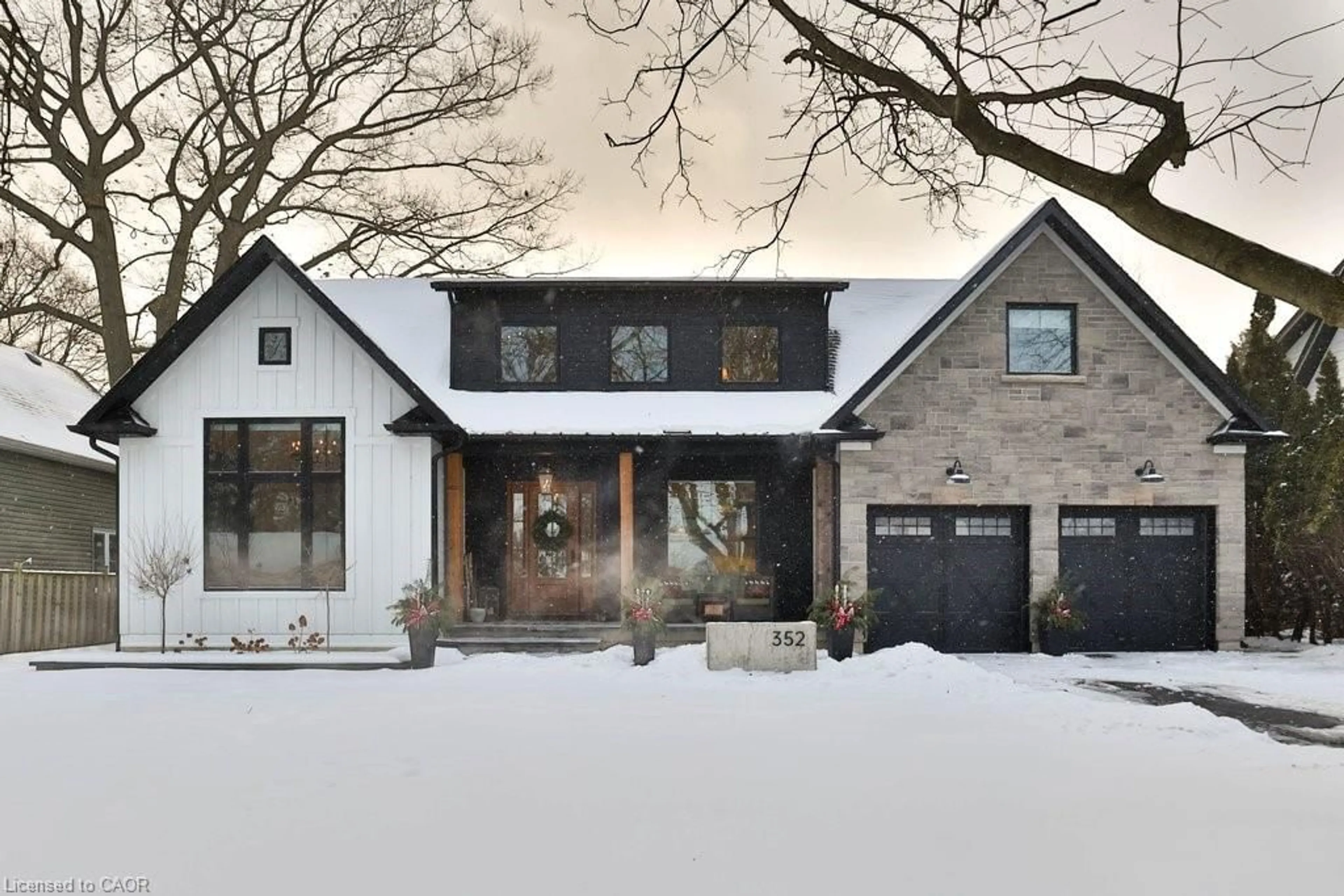 Home with brick exterior material, street for 352 Wilson Ave, Burlington Ontario L7L 2M9