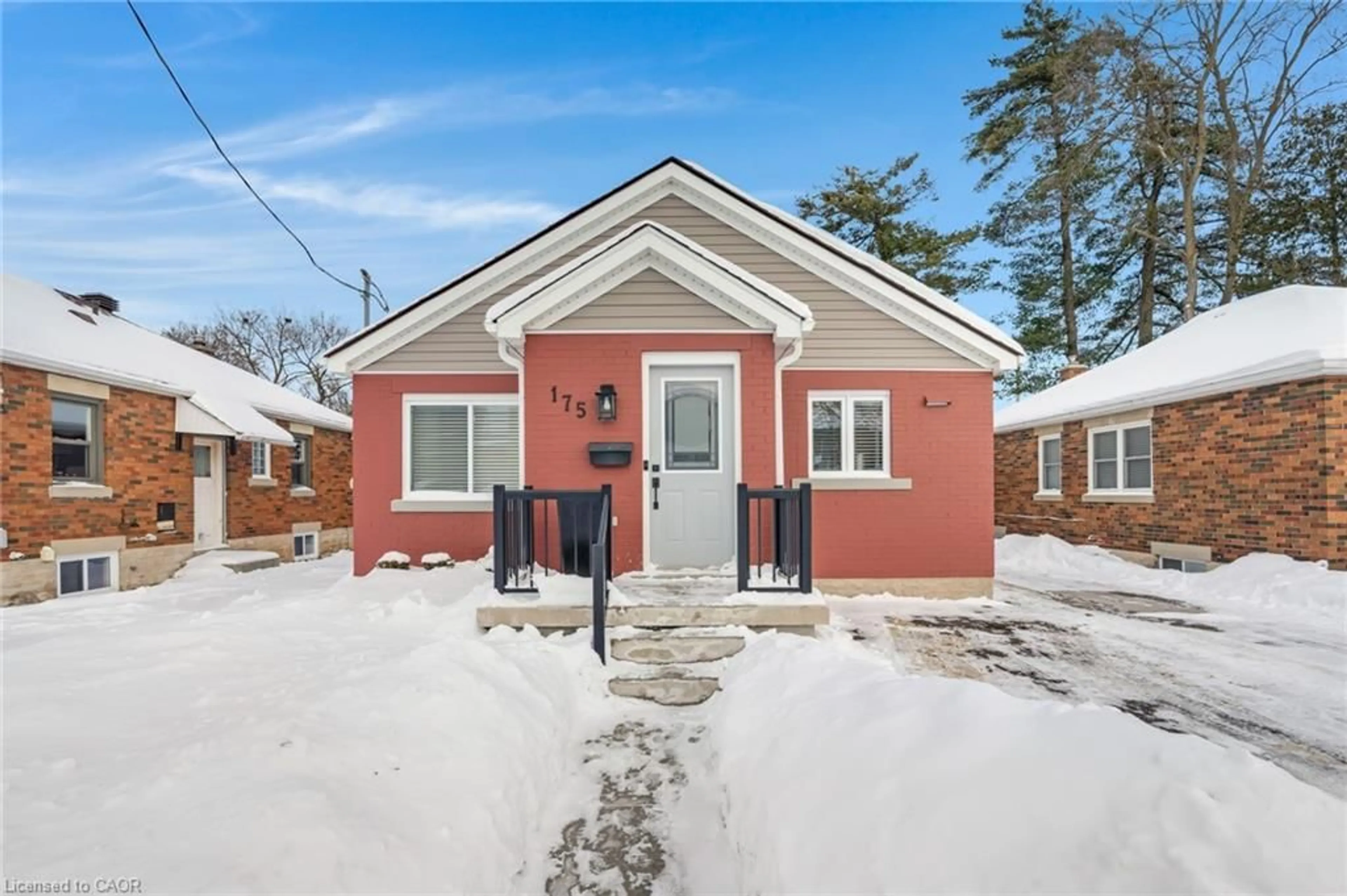 Home with brick exterior material, street for 175 Forest Rd, Cambridge Ontario N1S 3B9