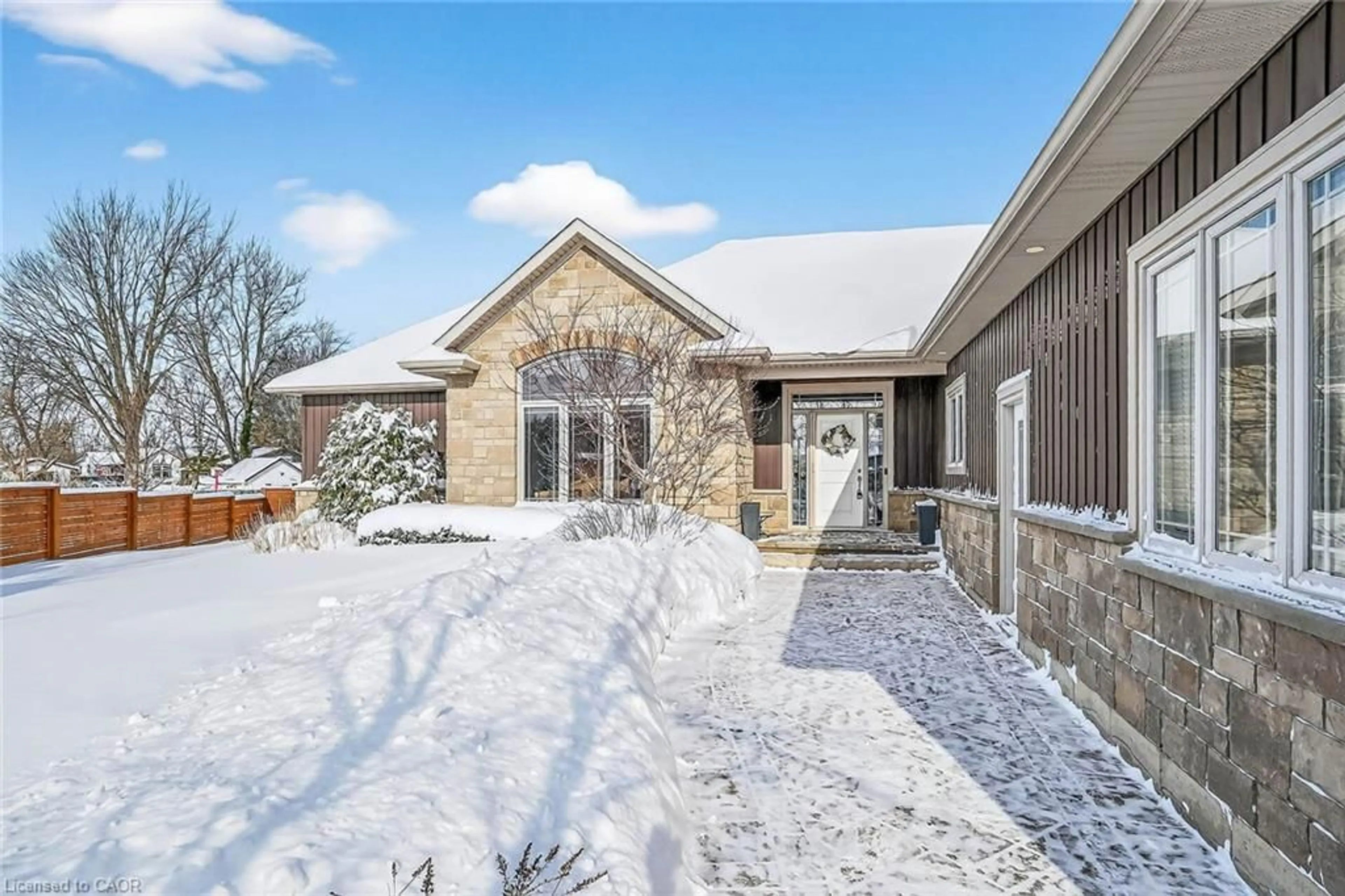 Unknown for 49 Postma Dr, Dunnville Ontario N1A 0B2