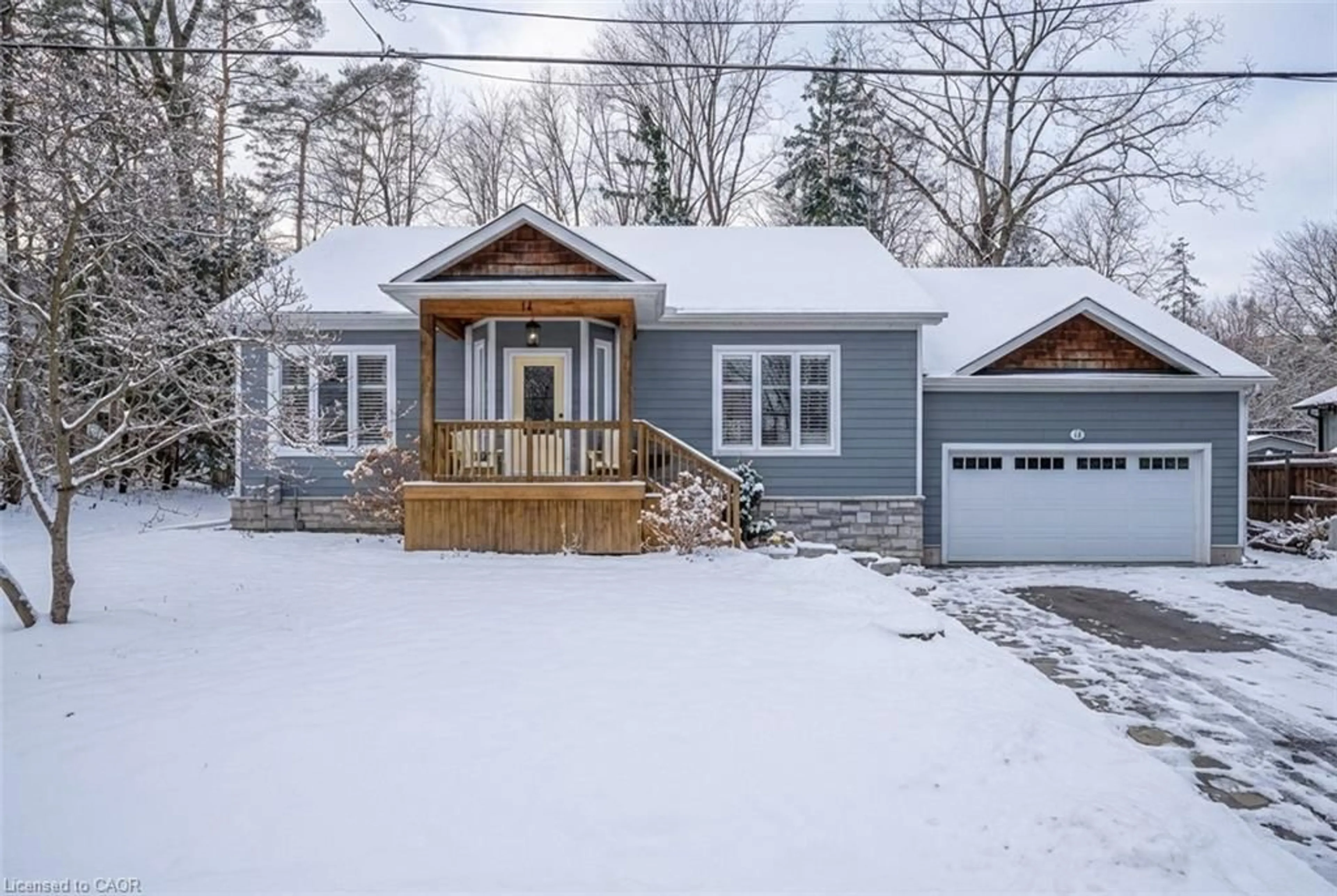Home with vinyl exterior material, street for 14 Sullivans Lane, Dundas Ontario L9H 5N7