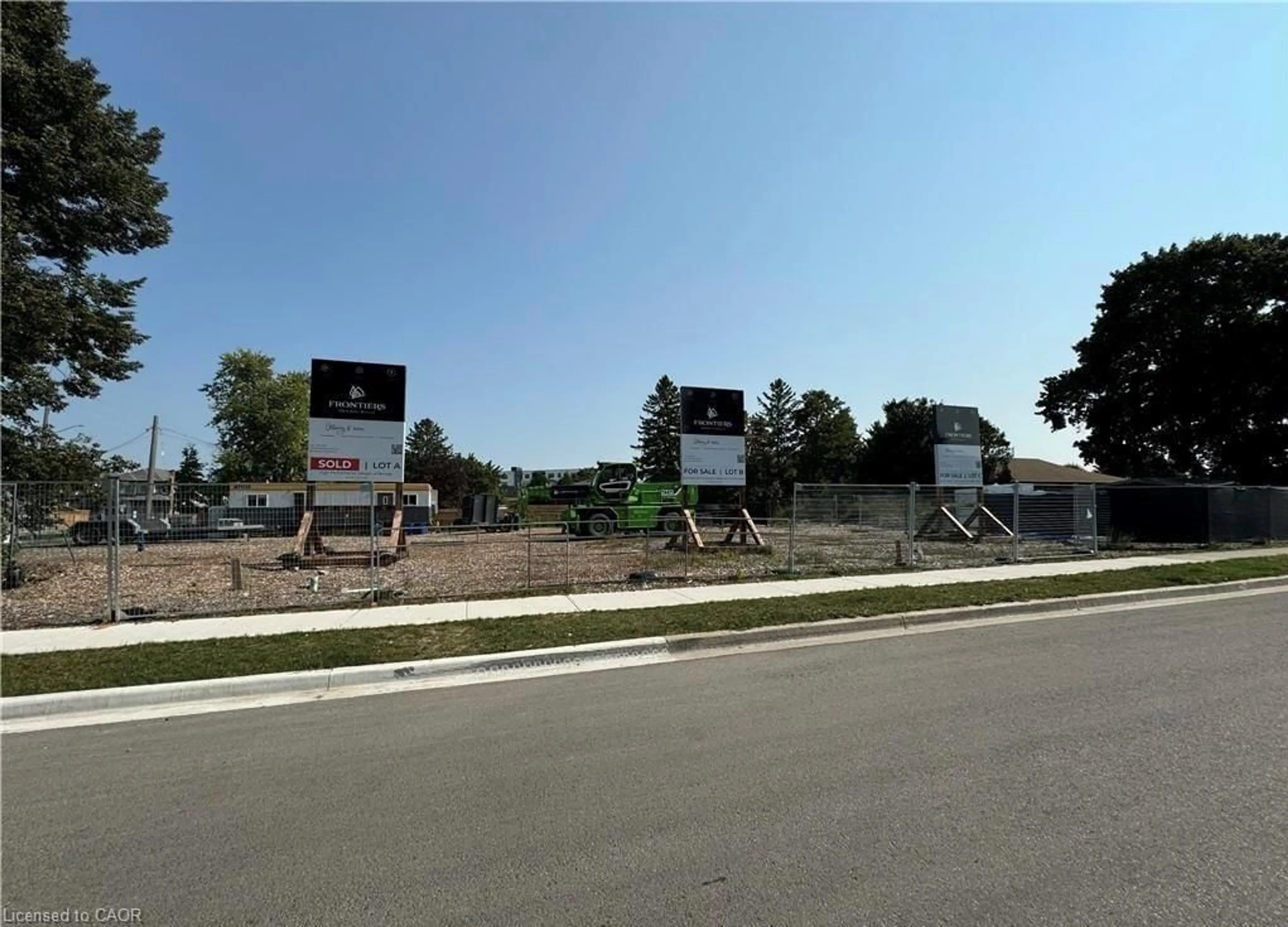 Unknown for 162 Dawn Ave, Guelph Ontario N1G 5J9