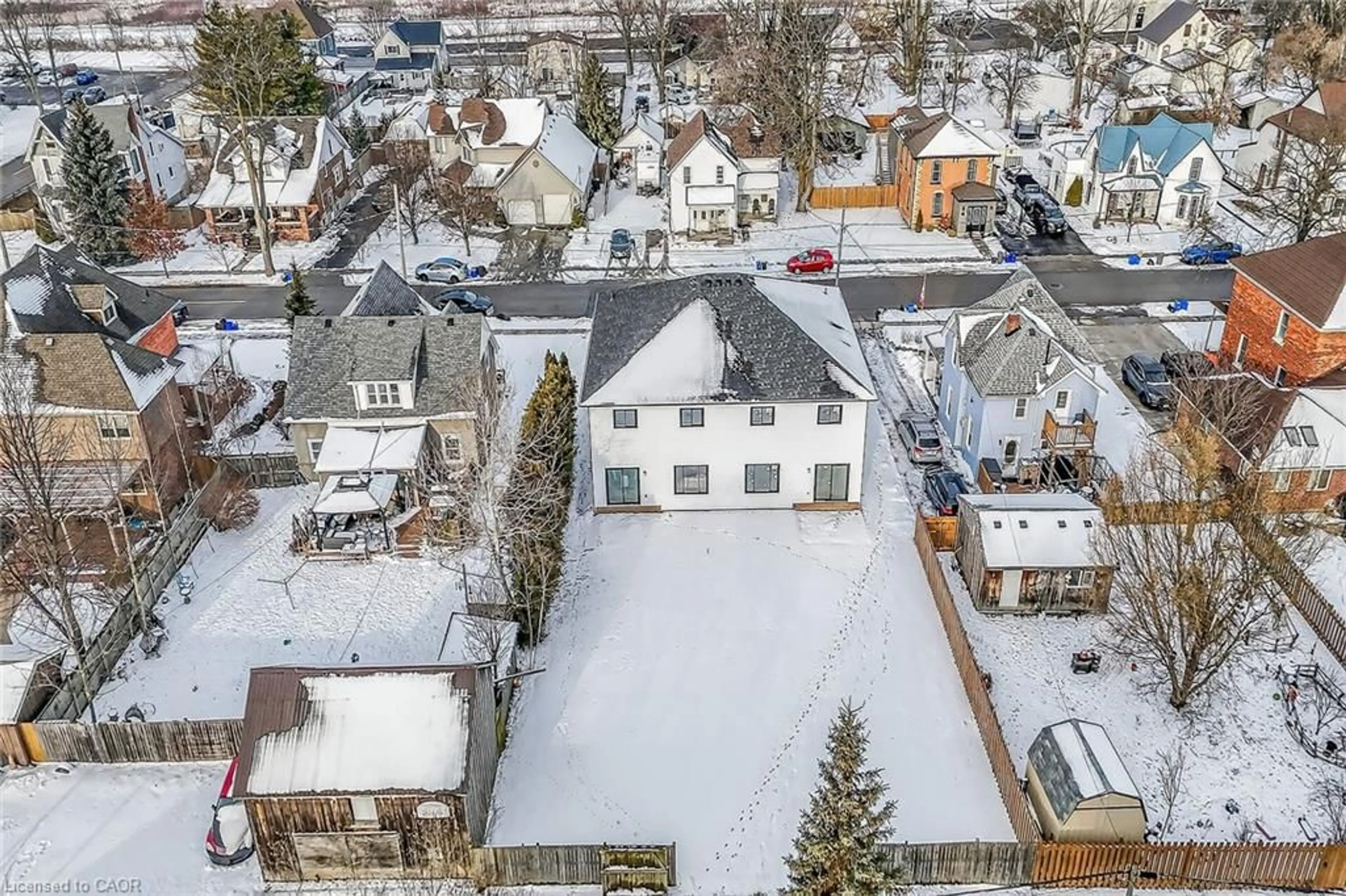 A pic from outside/outdoor area/front of a property/back of a property/a pic from drone, street for 45A Howard St, Hagersville Ontario N0A 1H0