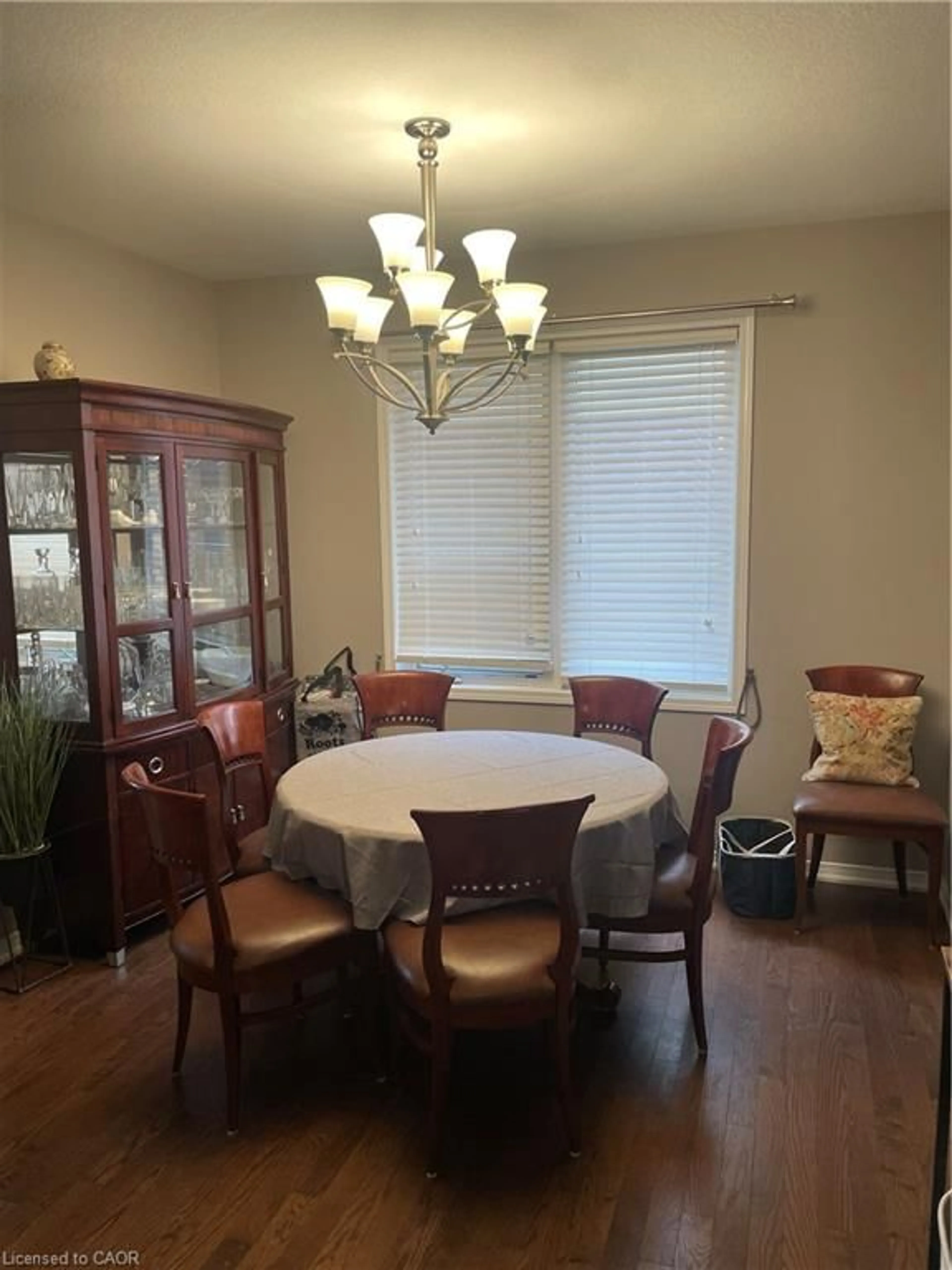 Dining room, wood/laminate floor for 229 Pine Glen Cres, Kitchener Ontario N2R 0G2