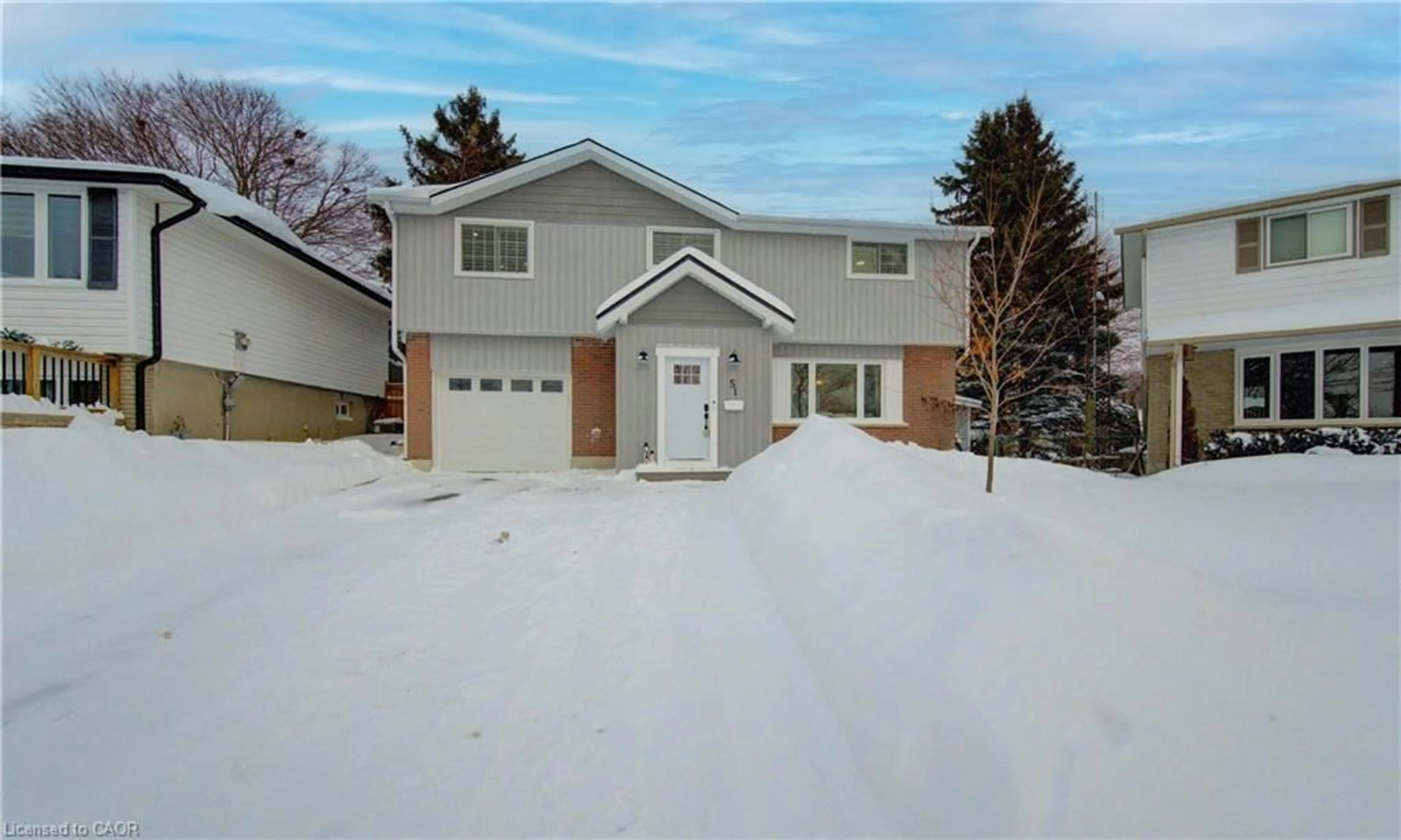 Home with vinyl exterior material, street for 51 Nathaniel Cres, Kitchener Ontario N2P 1L3