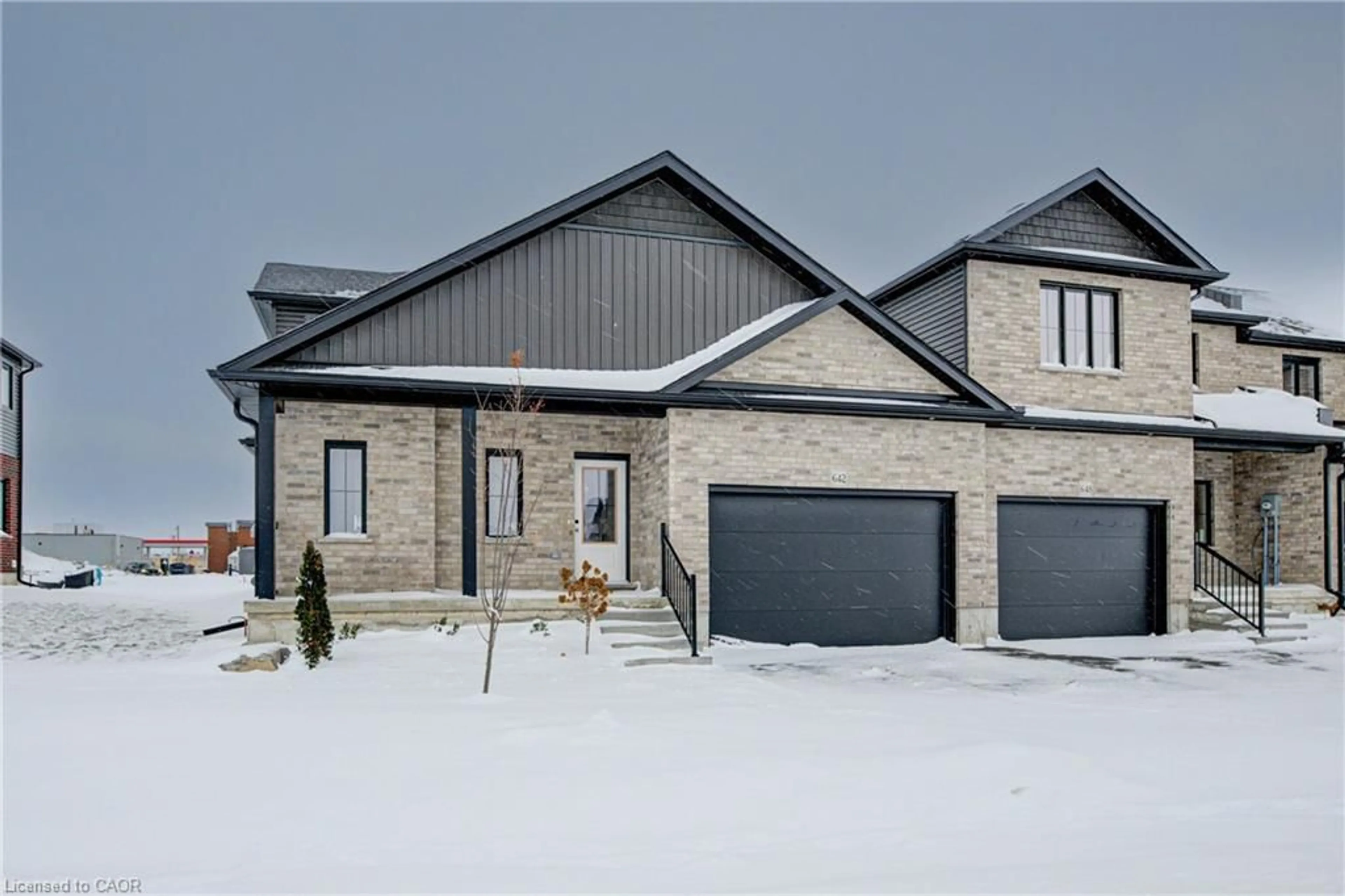Home with brick exterior material, street for 672 Wray Ave, Listowel Ontario N4W 3K9