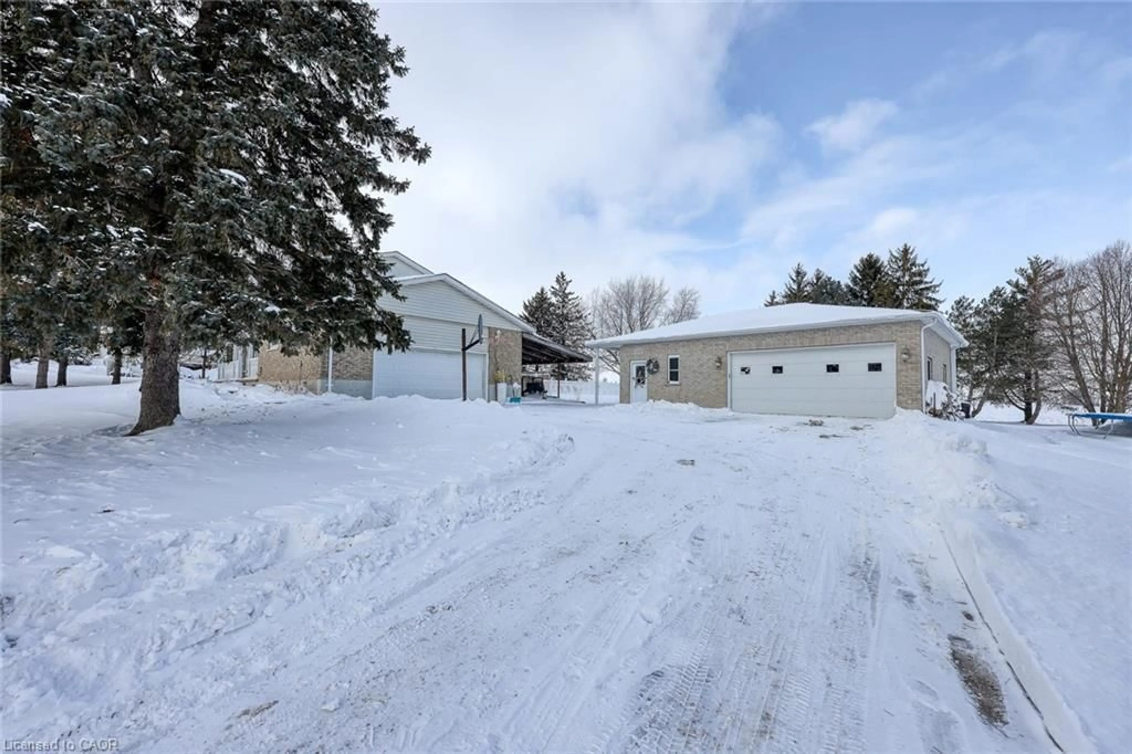 A pic from outside/outdoor area/front of a property/back of a property/a pic from drone, street for 485385 Firehall Rd, Woodstock Ontario N4S 7V8