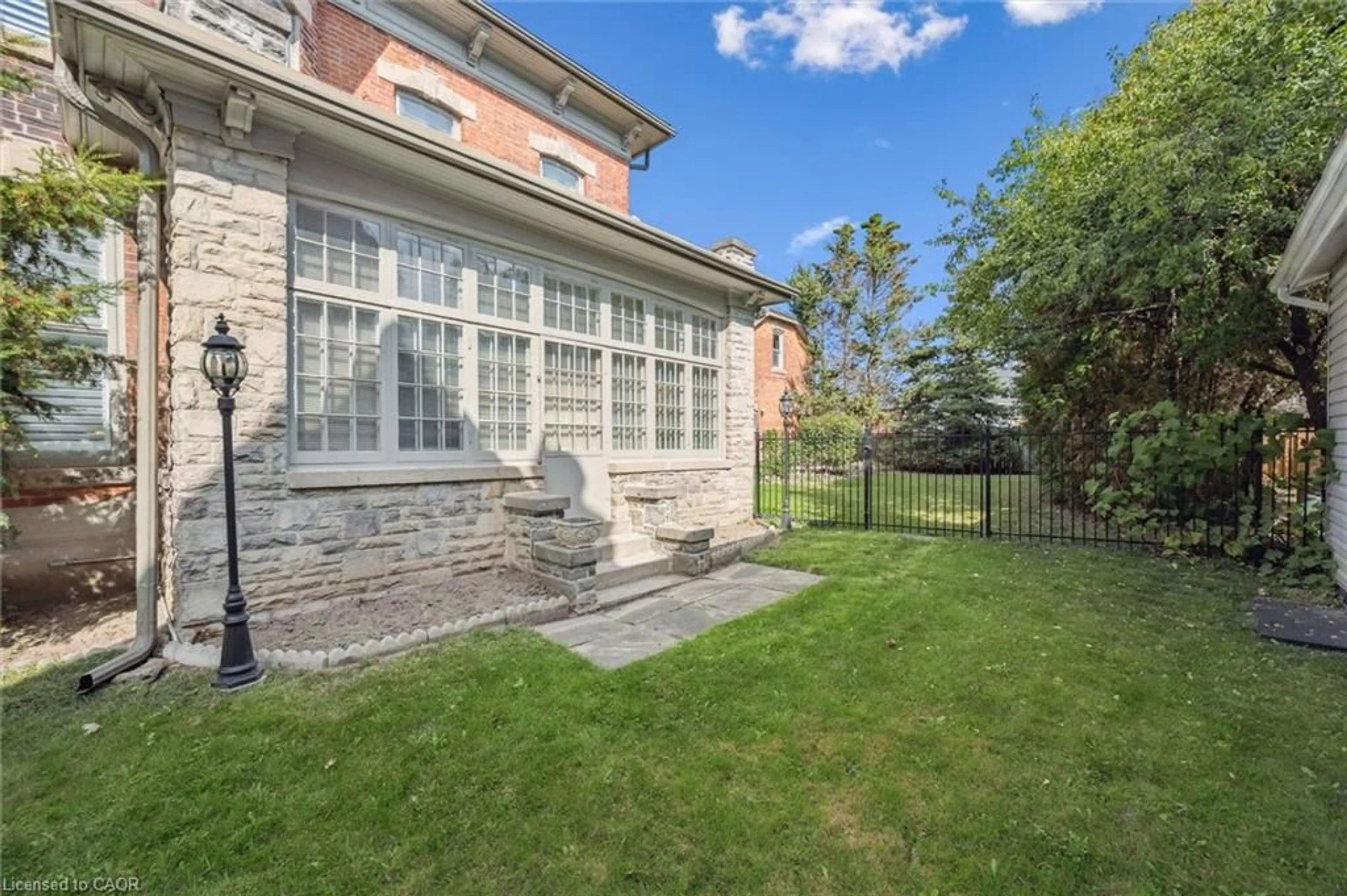 Patio, building for 143 Norfolk St, Guelph Ontario N1H 4J7