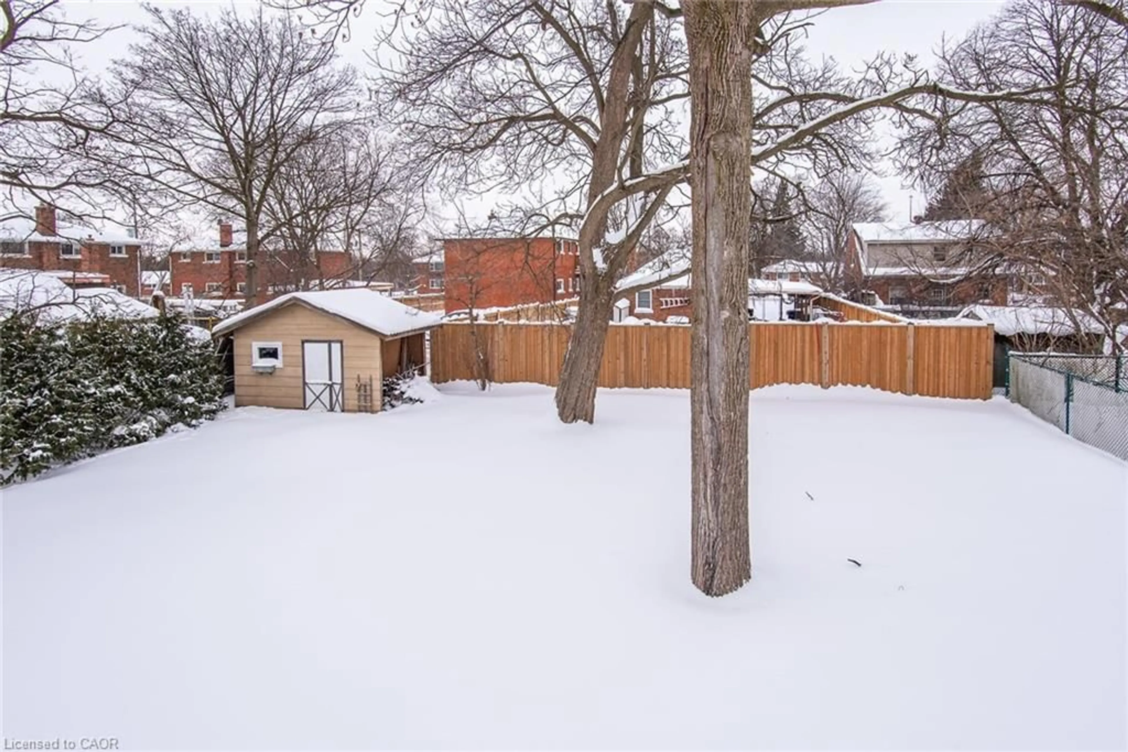 Unknown for 120 Fourth Ave, Kitchener Ontario N2C 1N8