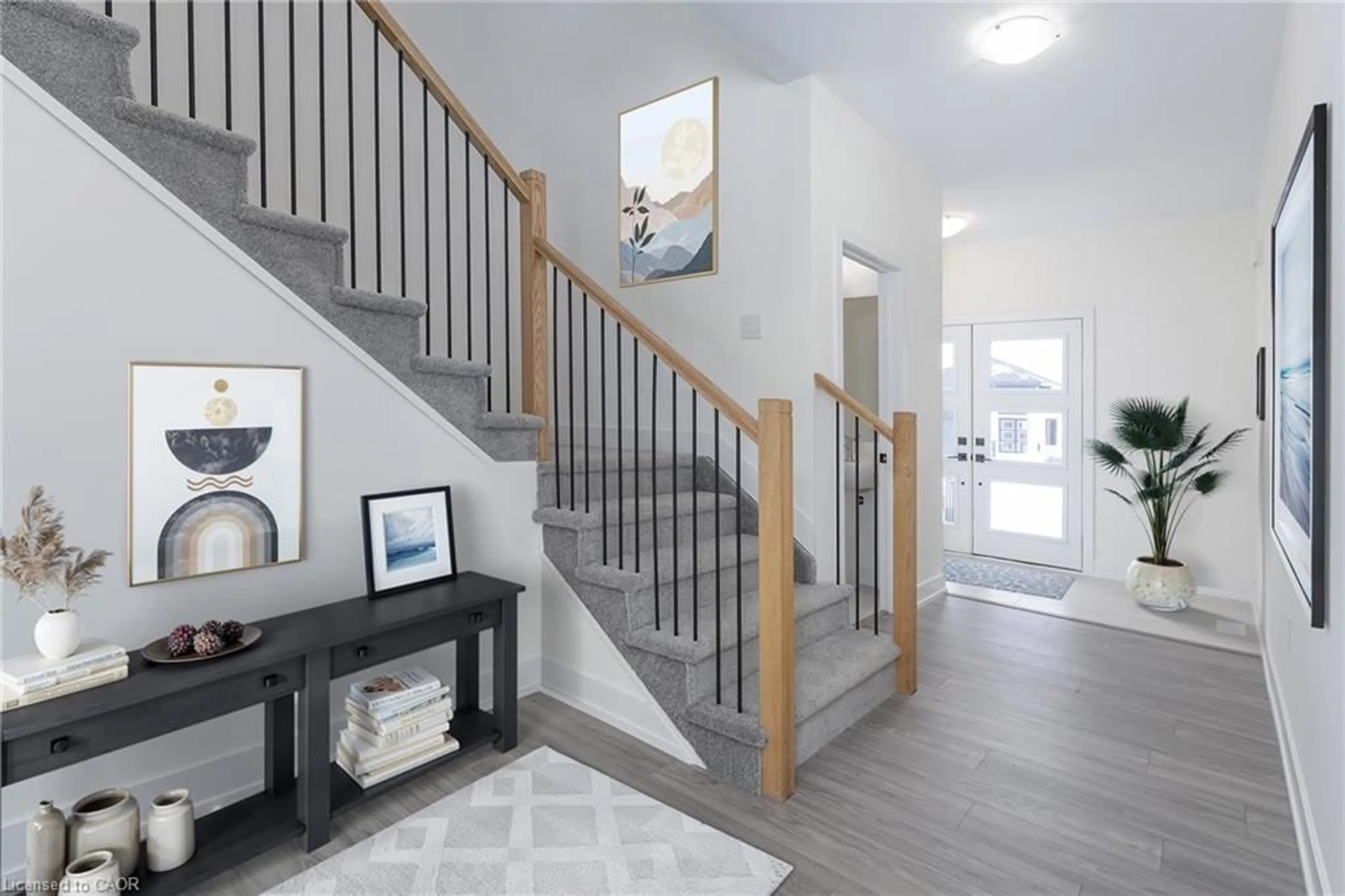 Indoor entryway for 66 Dusenbury Dr, Odessa Ontario K0H 2H0