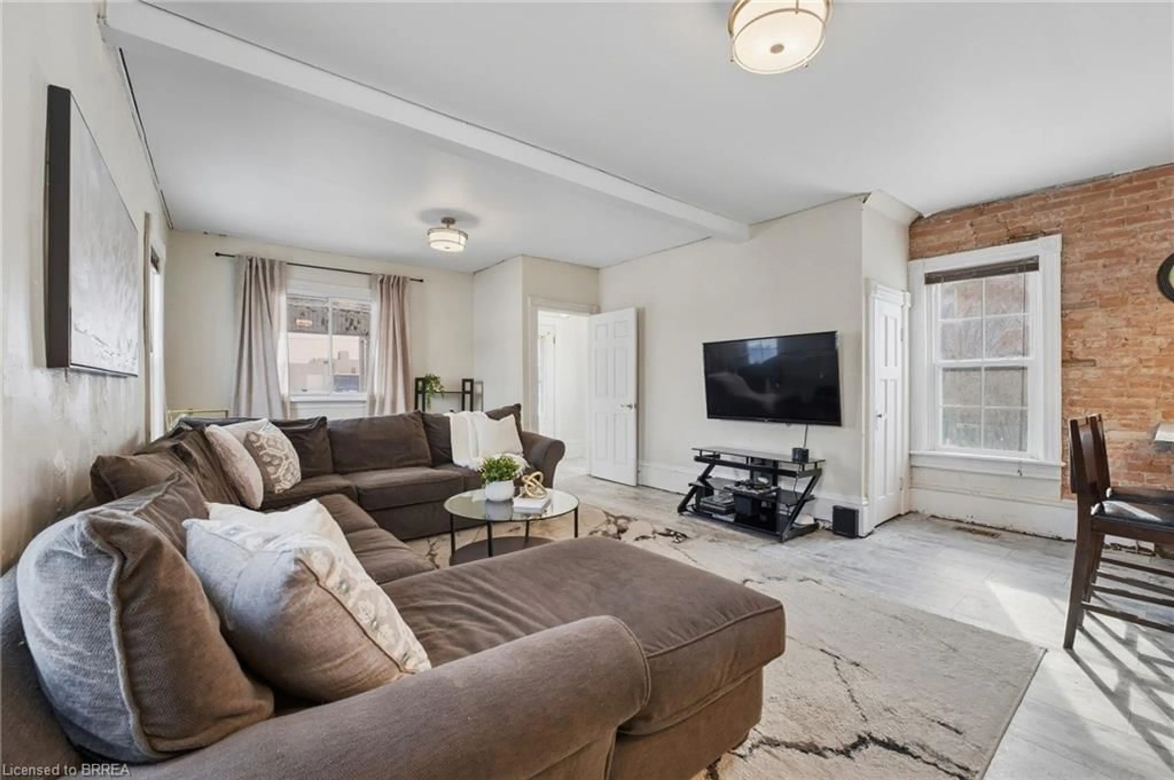 Living room with furniture, unknown for 58 Queen St, Simcoe Ontario N3Y 3Y3