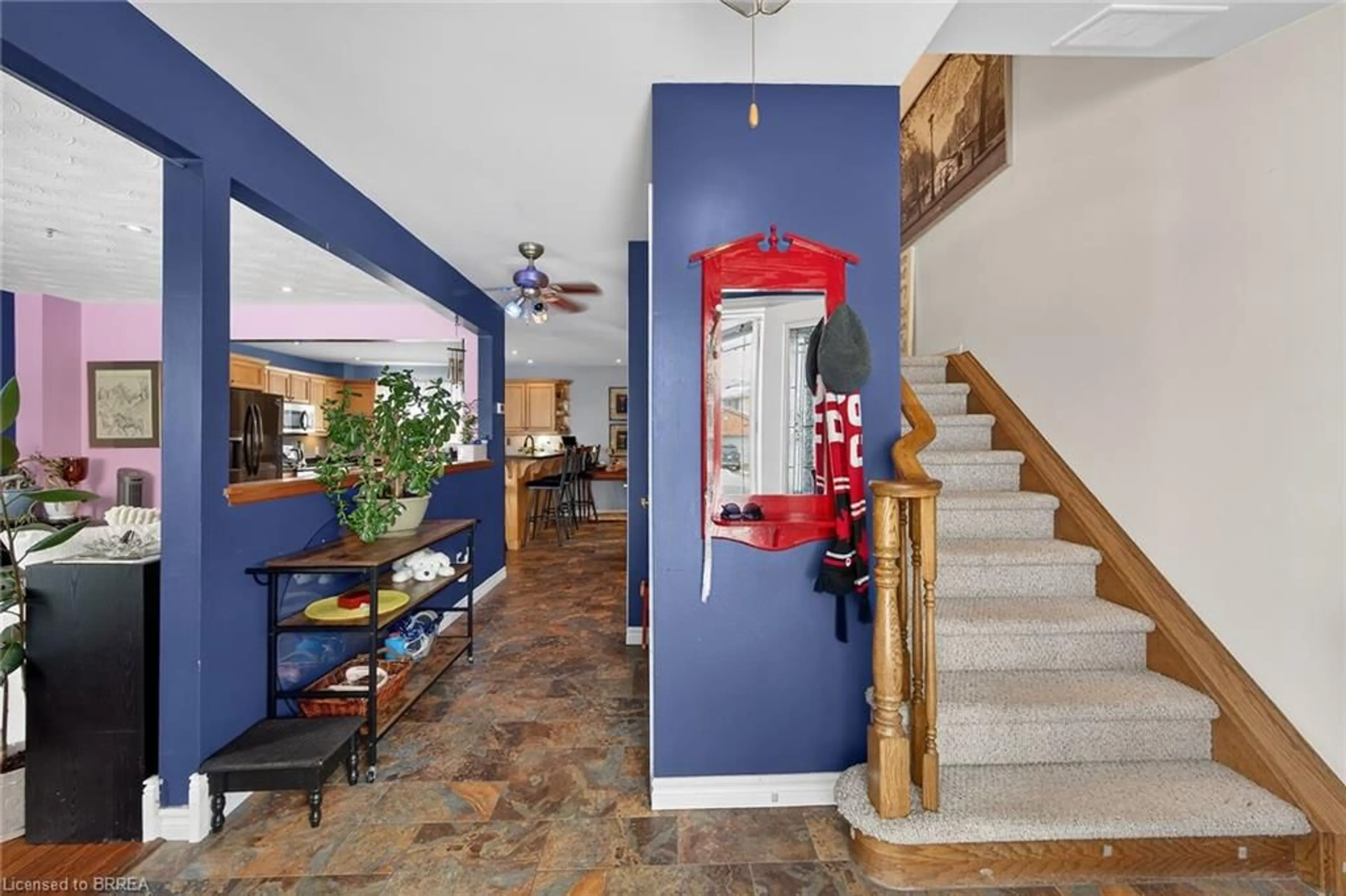 Indoor foyer for 6 Winter Way, Brantford Ontario N3T 6E6