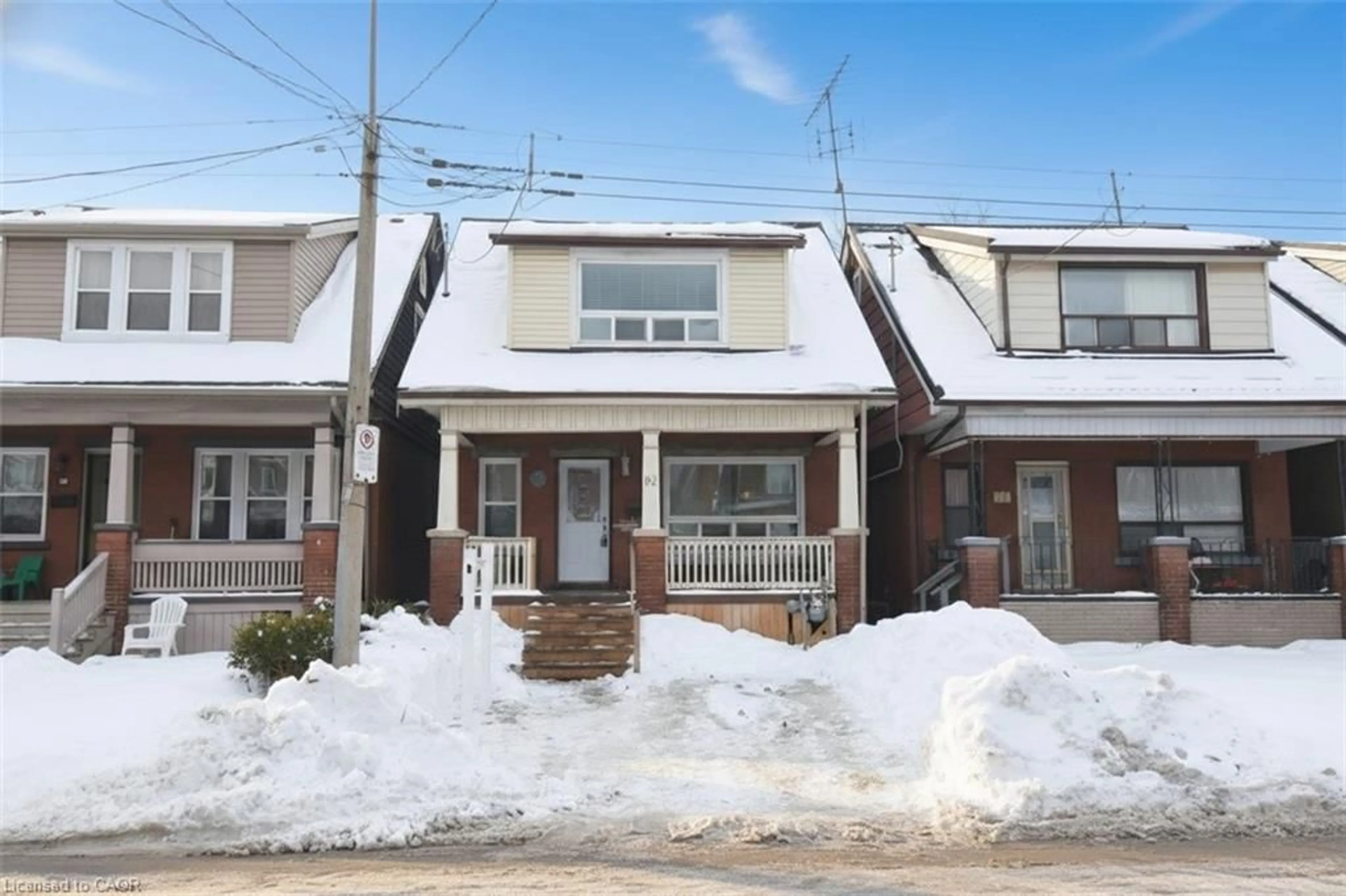 Home with brick exterior material, street for 82 Somerset Ave, Hamilton Ontario L8L 2L7