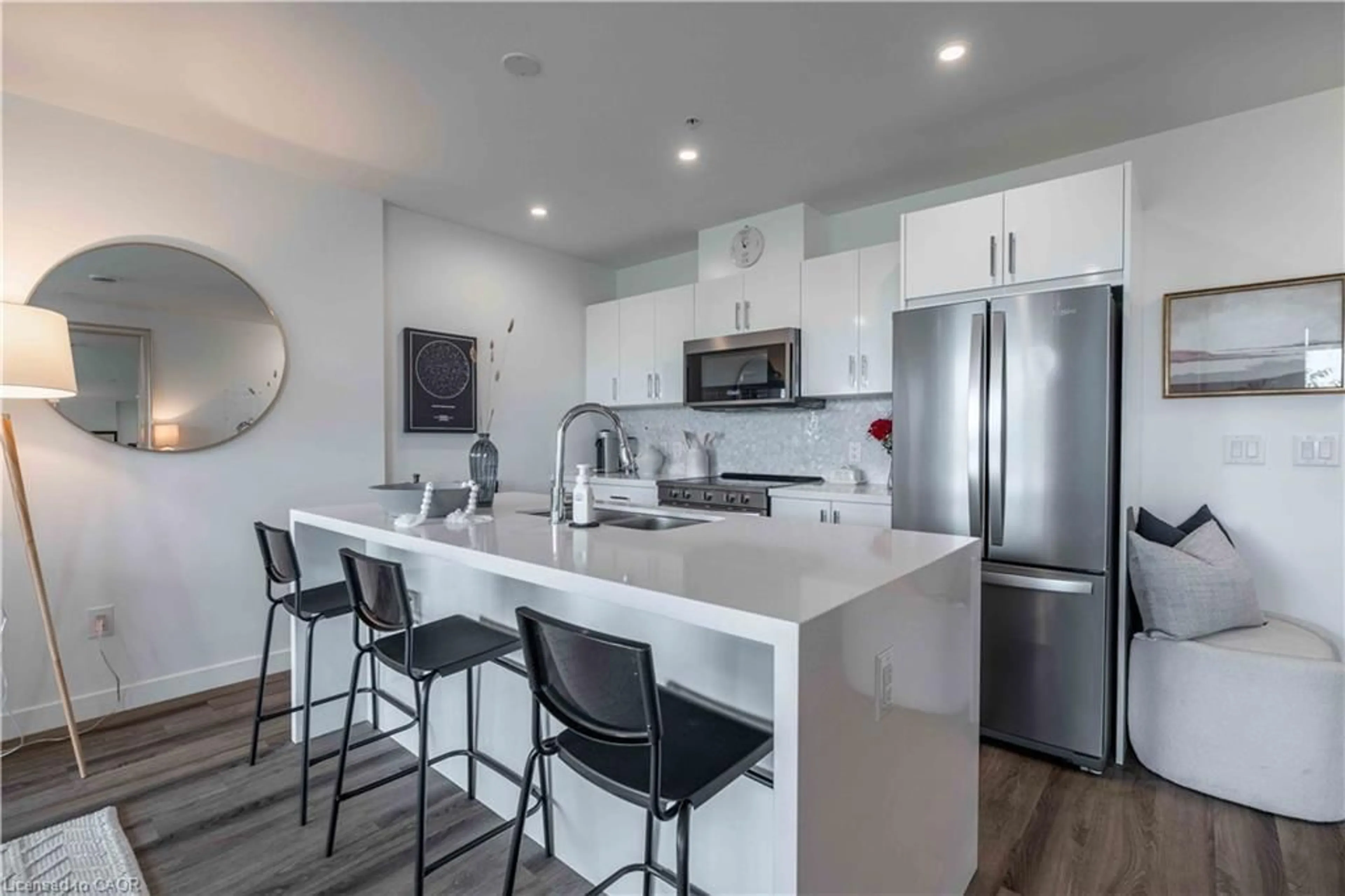 Open concept kitchen, unknown for 455 Charlton Ave #306, Hamilton Ontario L8N 0B2