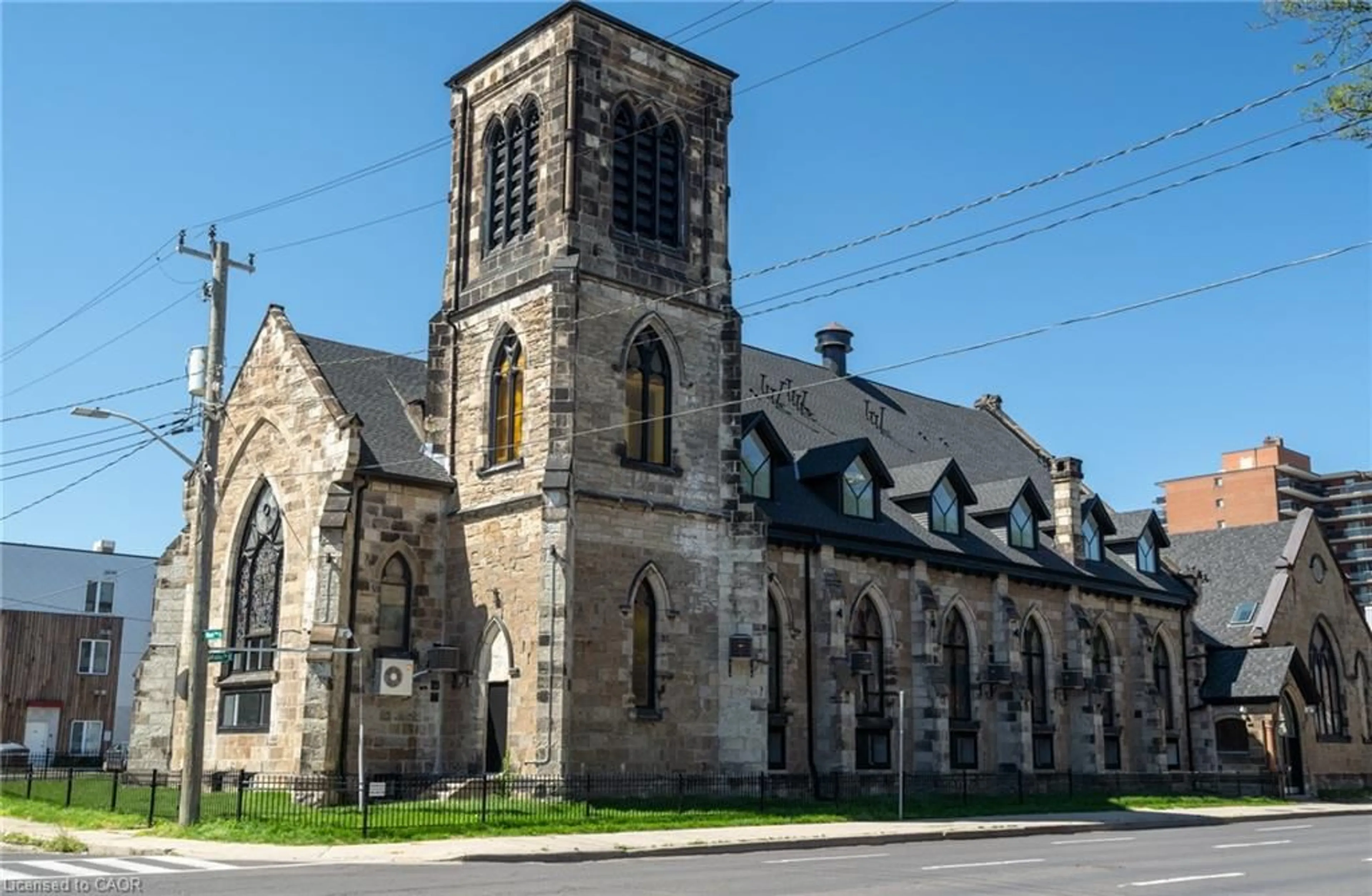 Unknown for 16 West Ave, Hamilton Ontario L8N 2S1