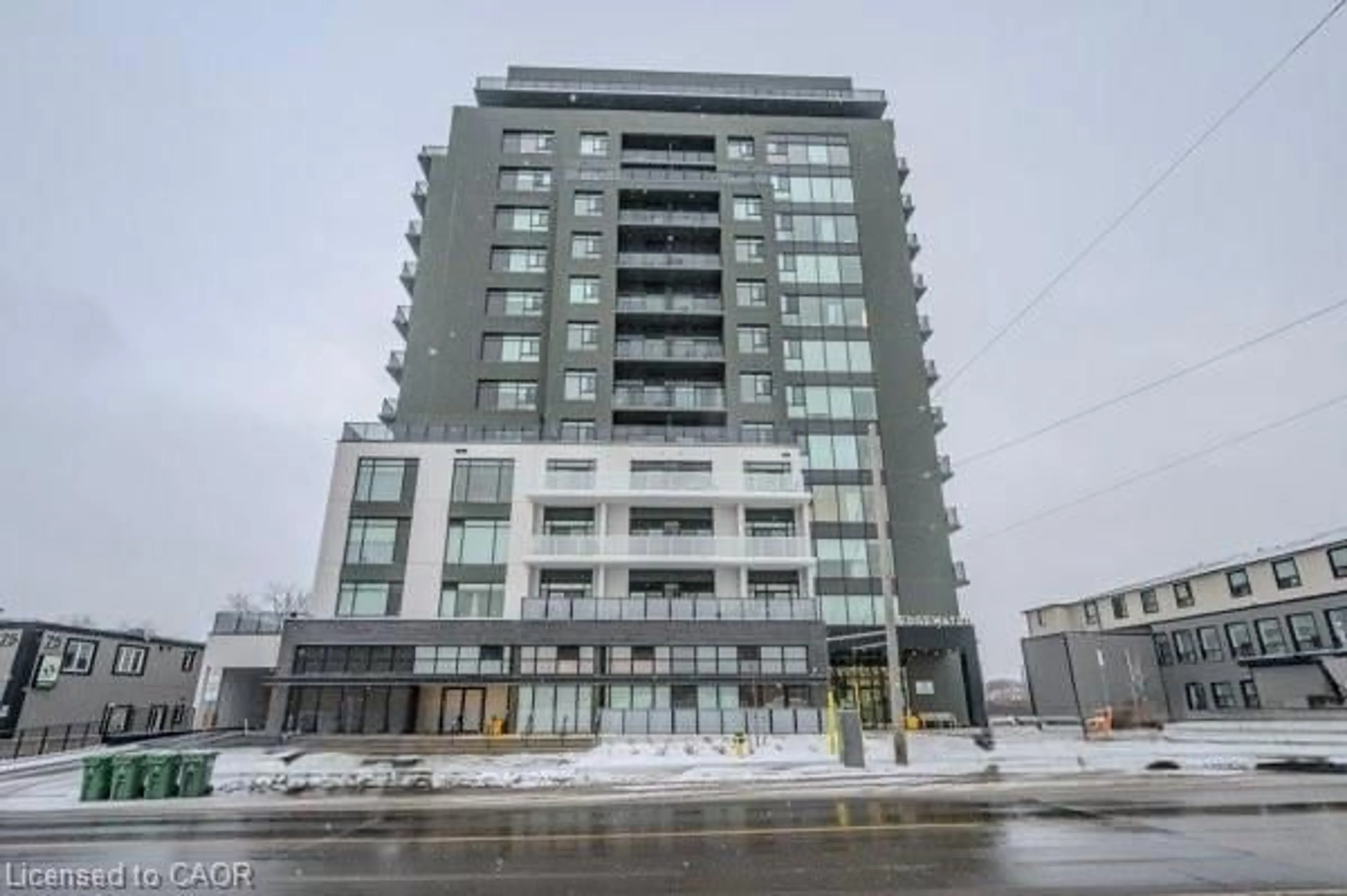 Indoor foyer for 71 Wyndham St #608, Guelph Ontario N1E 5R3