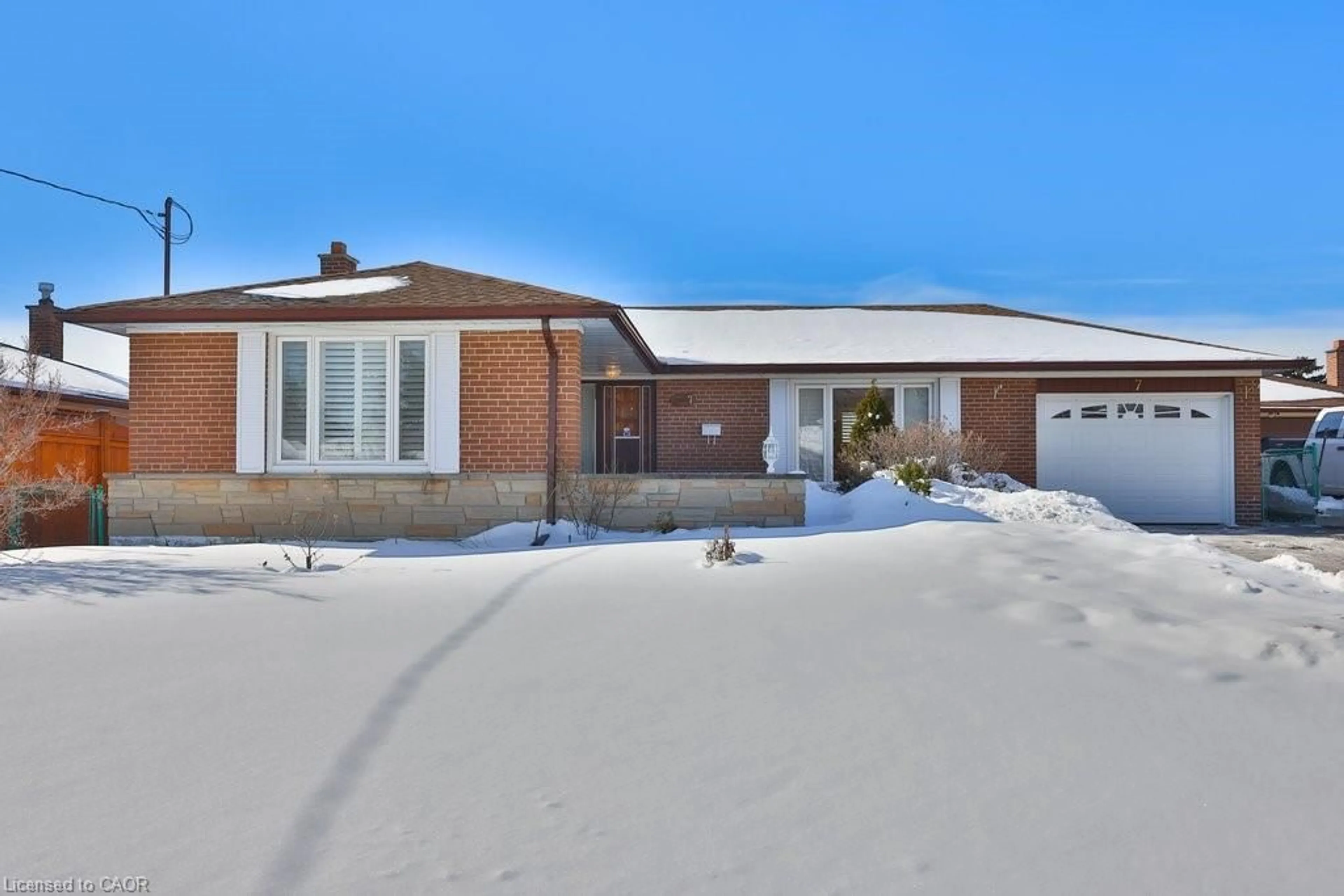 Home with brick exterior material, street for 7 Roseglen Cres, Toronto Ontario M3N 1G7