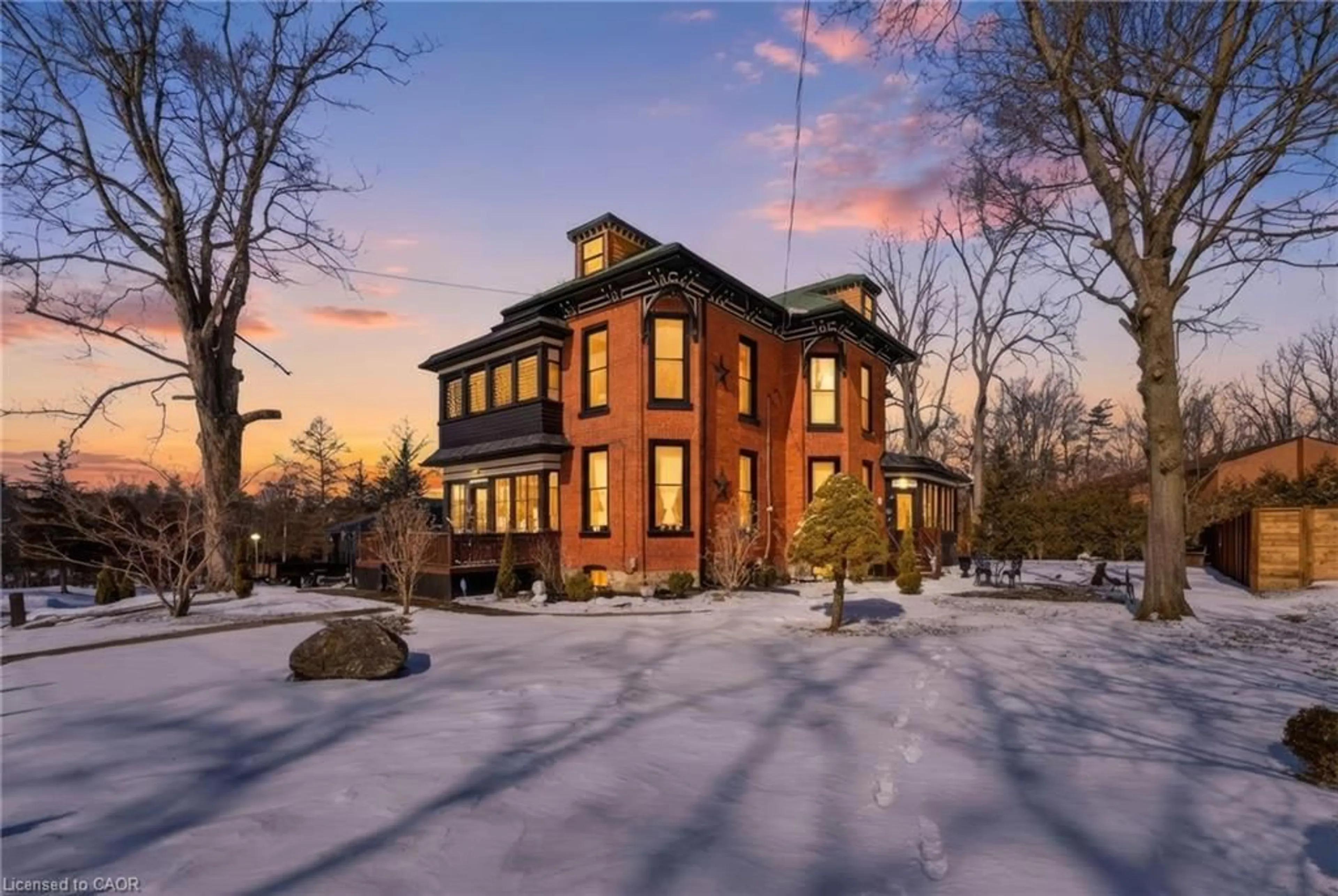 Home with brick exterior material, building for 259 Western Ave, Delhi Ontario N4B 1R9